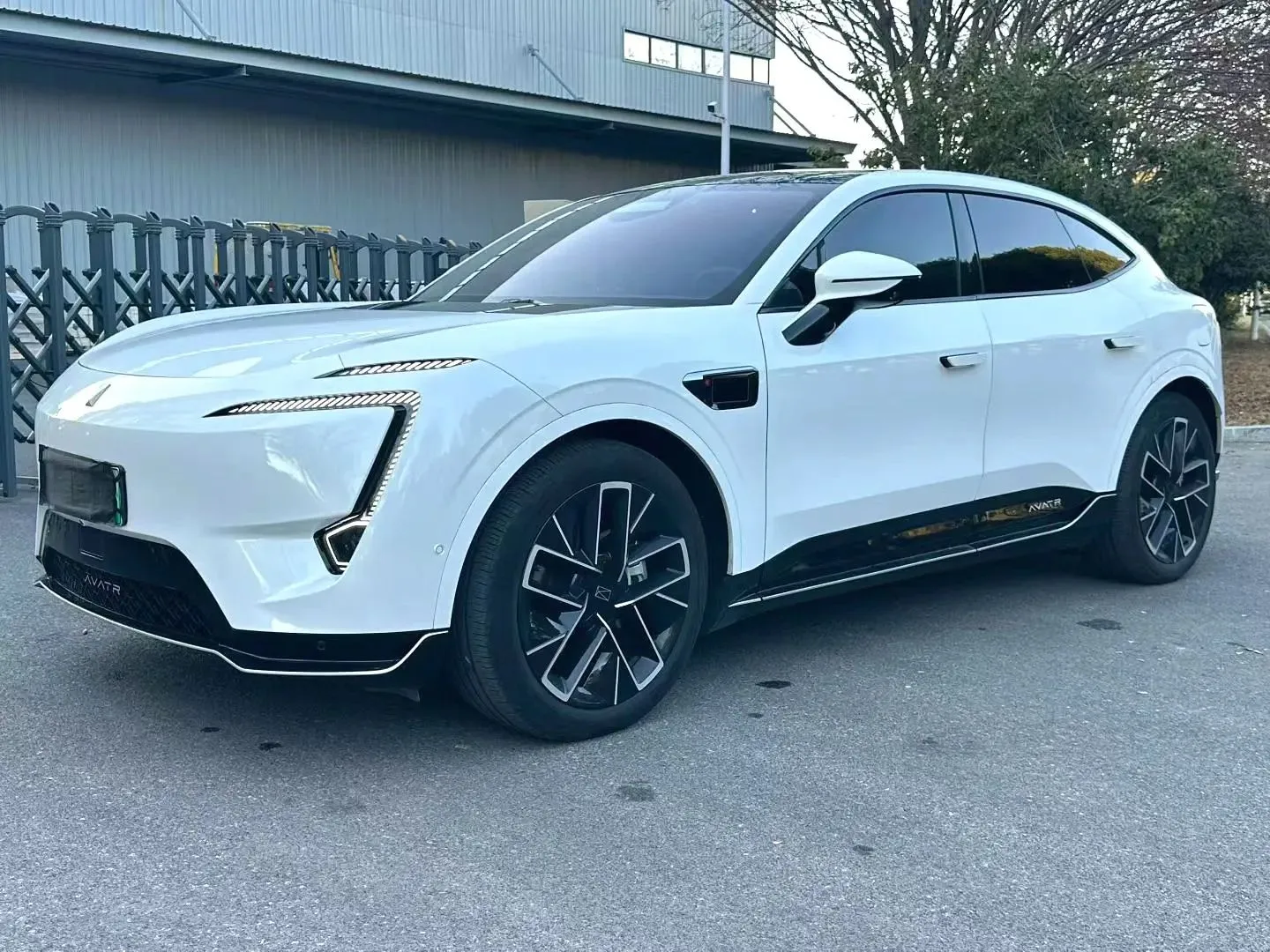 Avita 2023 Avita 11 HarmonyOS 90-Degree Rear-Wheel Drive Automatic Transmission