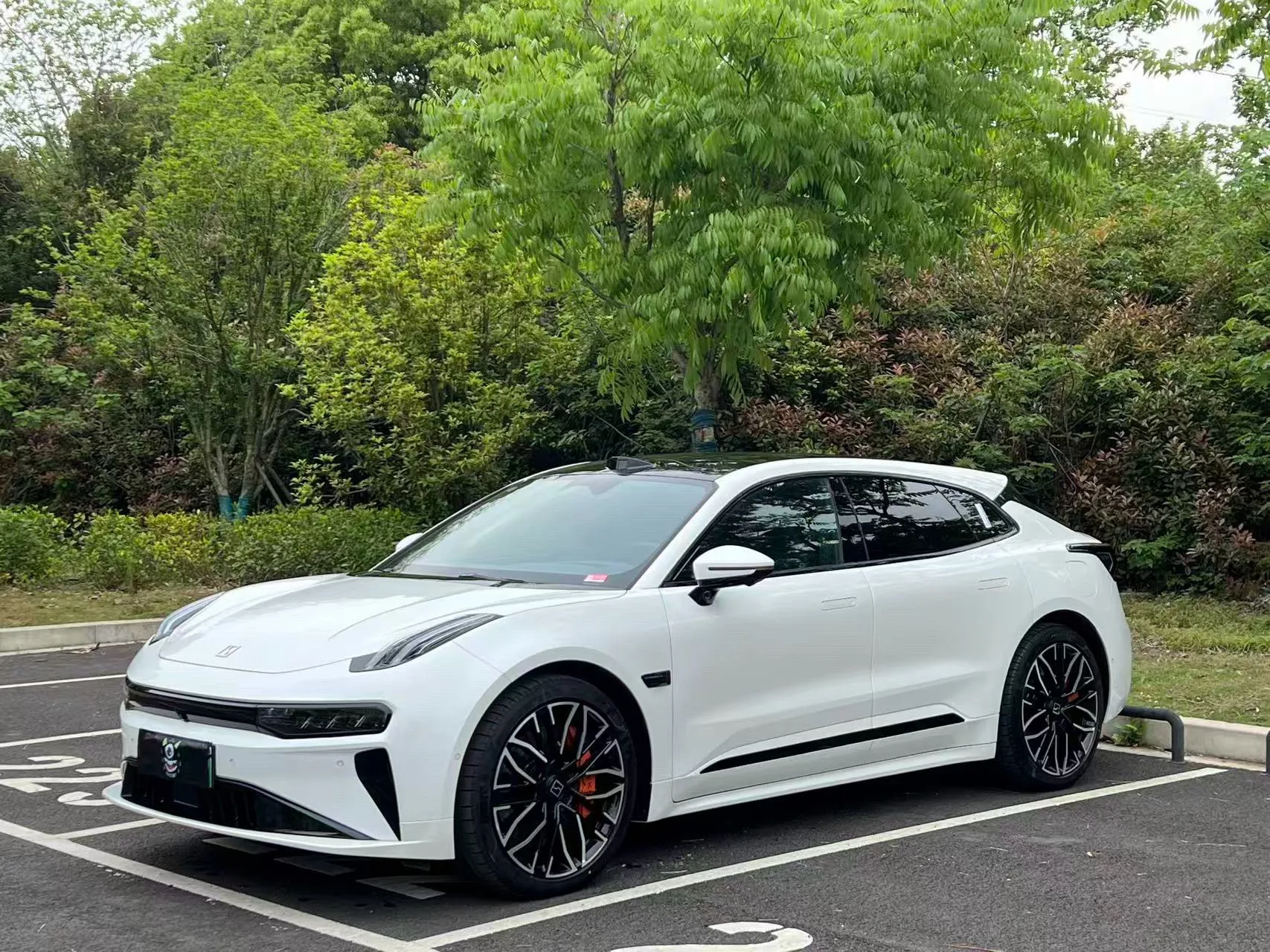 Zeekr 2025 Model Year Zeekr 001 YOU Edition 100kWh AWD Automatic Transmission