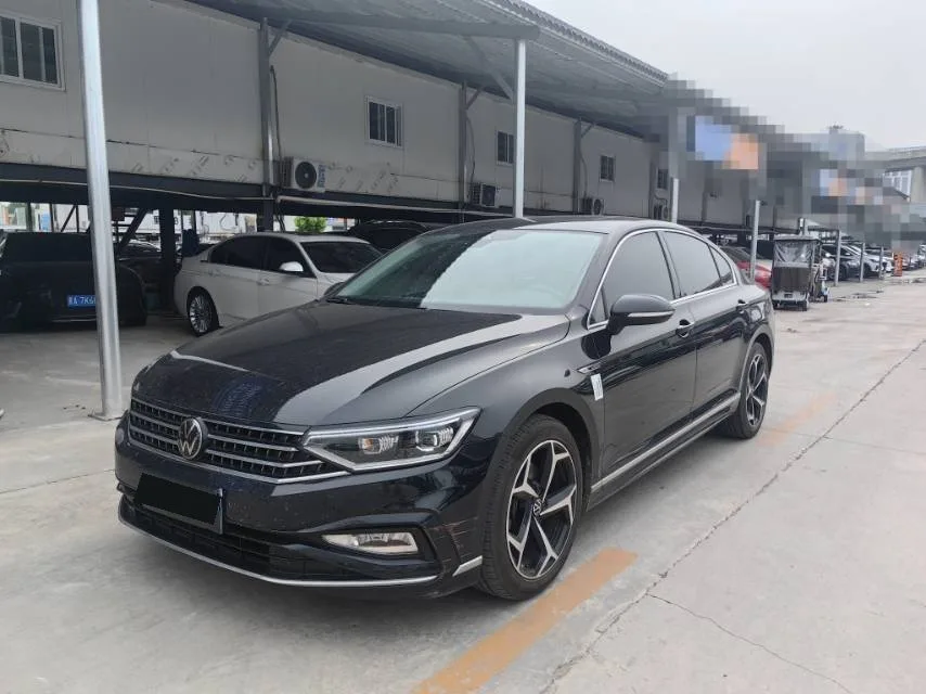 2022 Volkswagen Passat 330TSI DSG Basic Model
