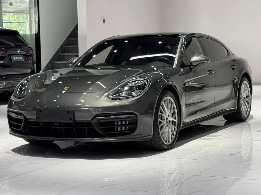 Panamera 4 E-Hybrid 2023 Facelift, Executive Long Wheelbase Platinum Edition 2.9T