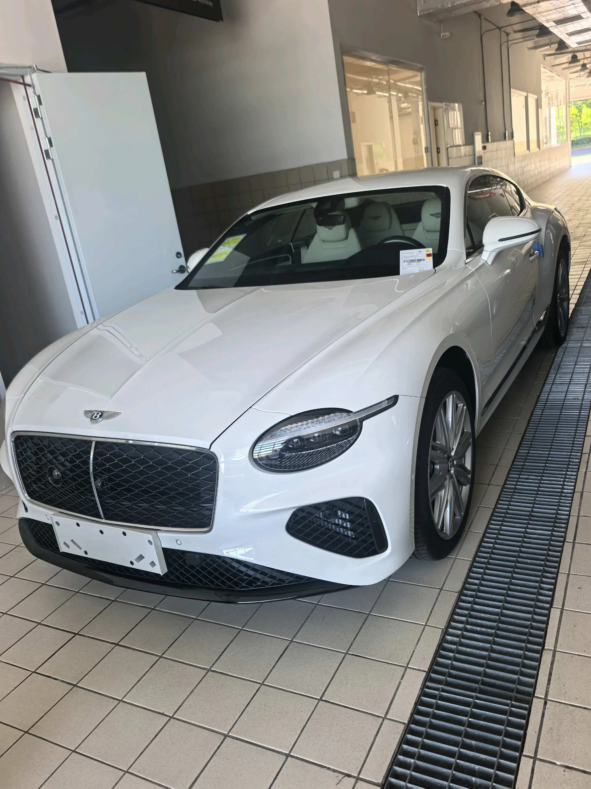 2026 Bentley Continental GT V8 Mulliner PHEV 4.0T Automatic (Imported)
