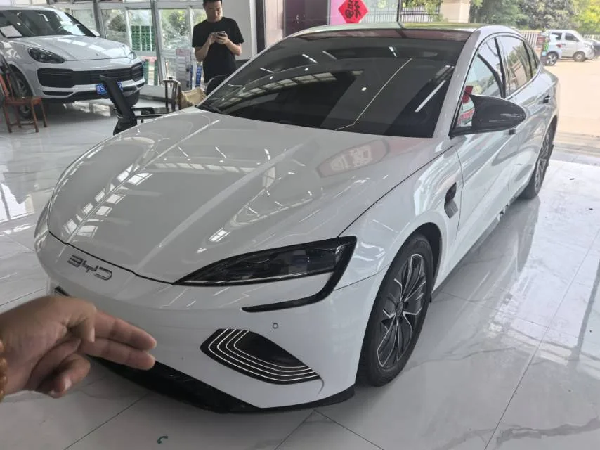 BYD 2023 Seal Champion Edition 550km Elite Automatic