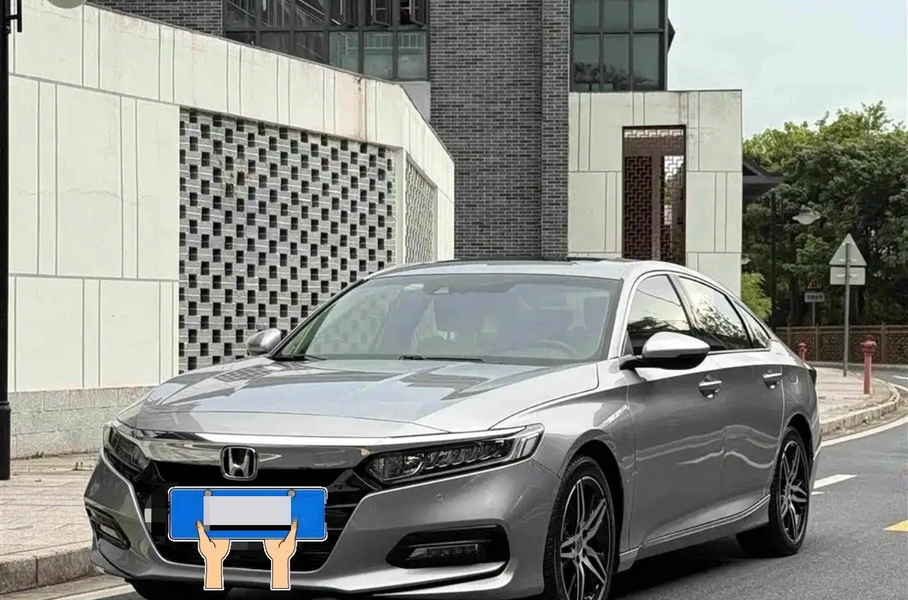 2018 Honda Accord 260TURBO Luxury Edition (China V Emission Standard)