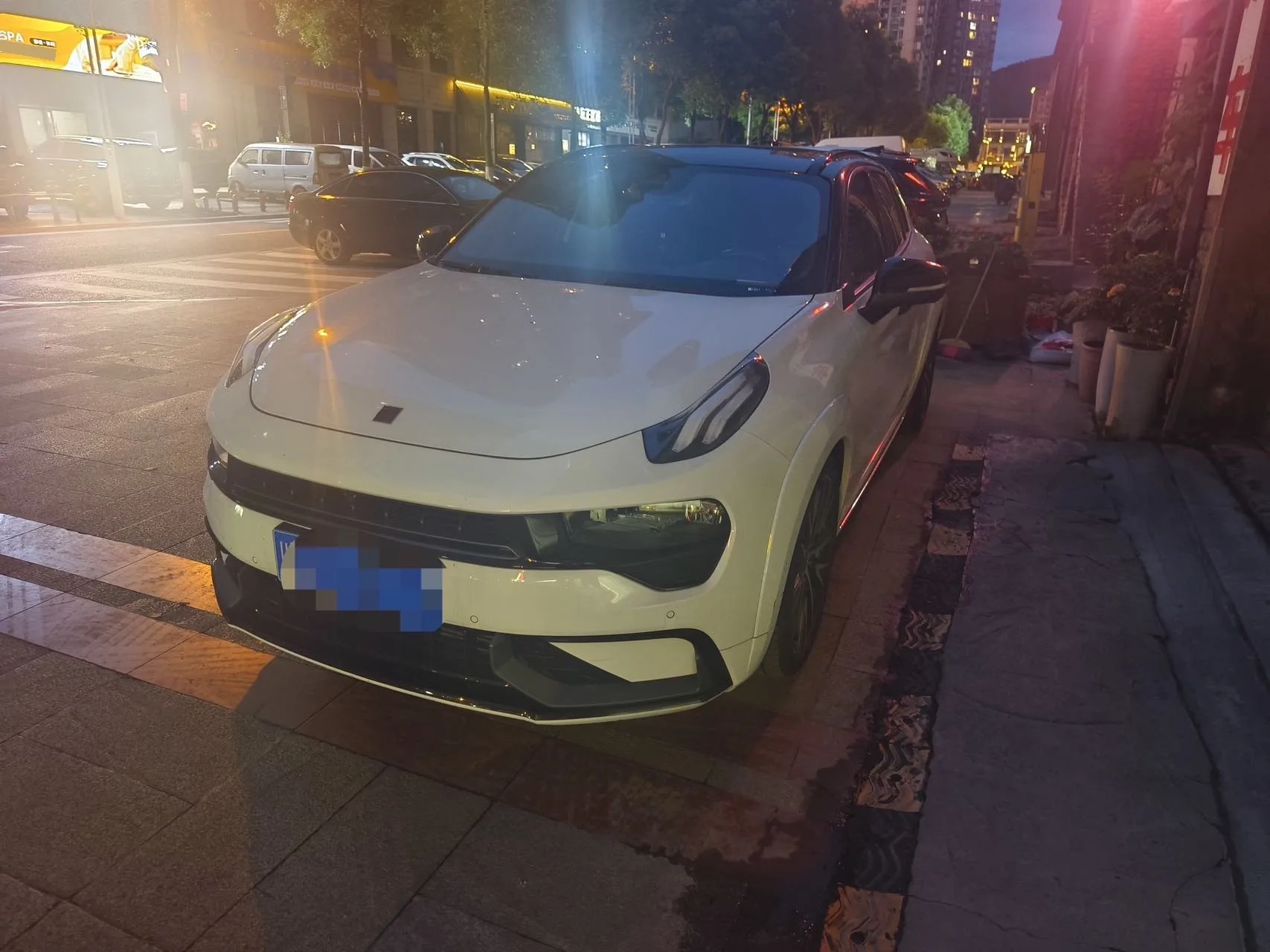 2022 Lynk & Co 02 Hatchback 2.0TD Pro