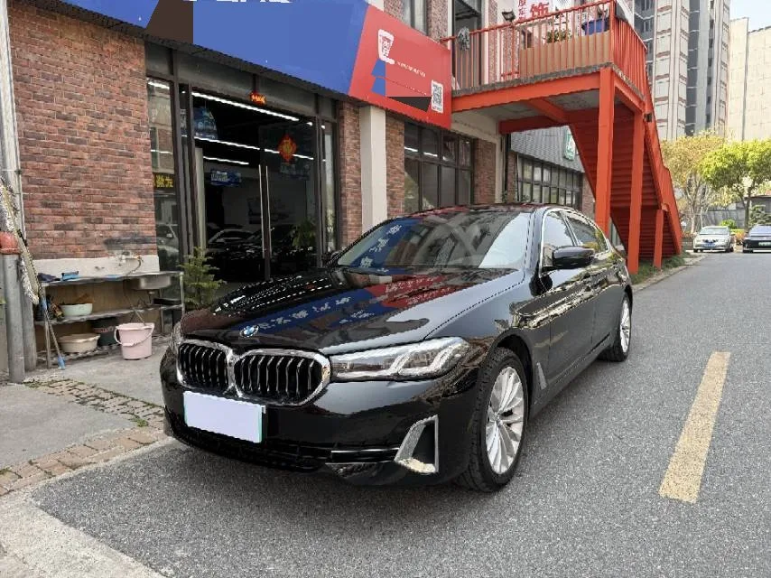 2022 BMW 5 Series Facelift 525Li M Sport Package