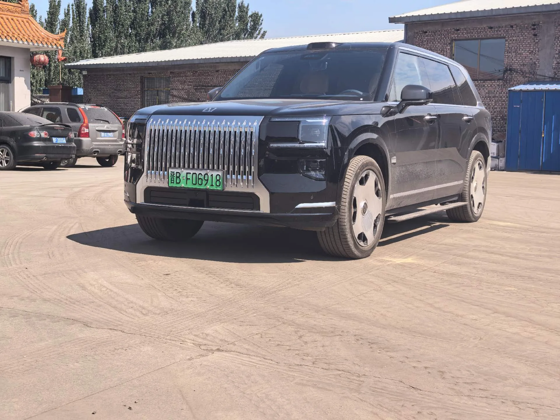 Jike 2025 Model Jike 9X 2.0T Ultra Edition 70kWh Automatic