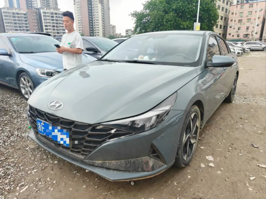 2021 Elantra 1.5L CVT LUX Premium Edition