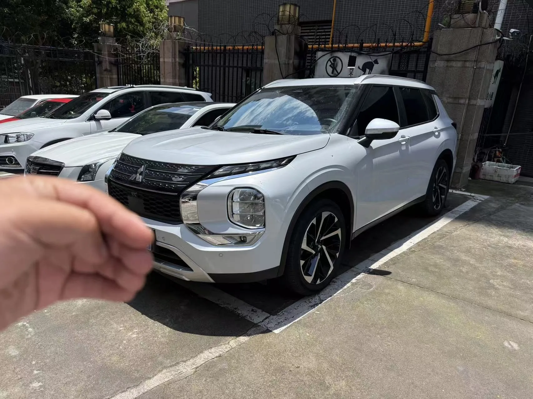 2023 Outlander 1.5T CVT 2WD Prestige Edition, 7-Seater