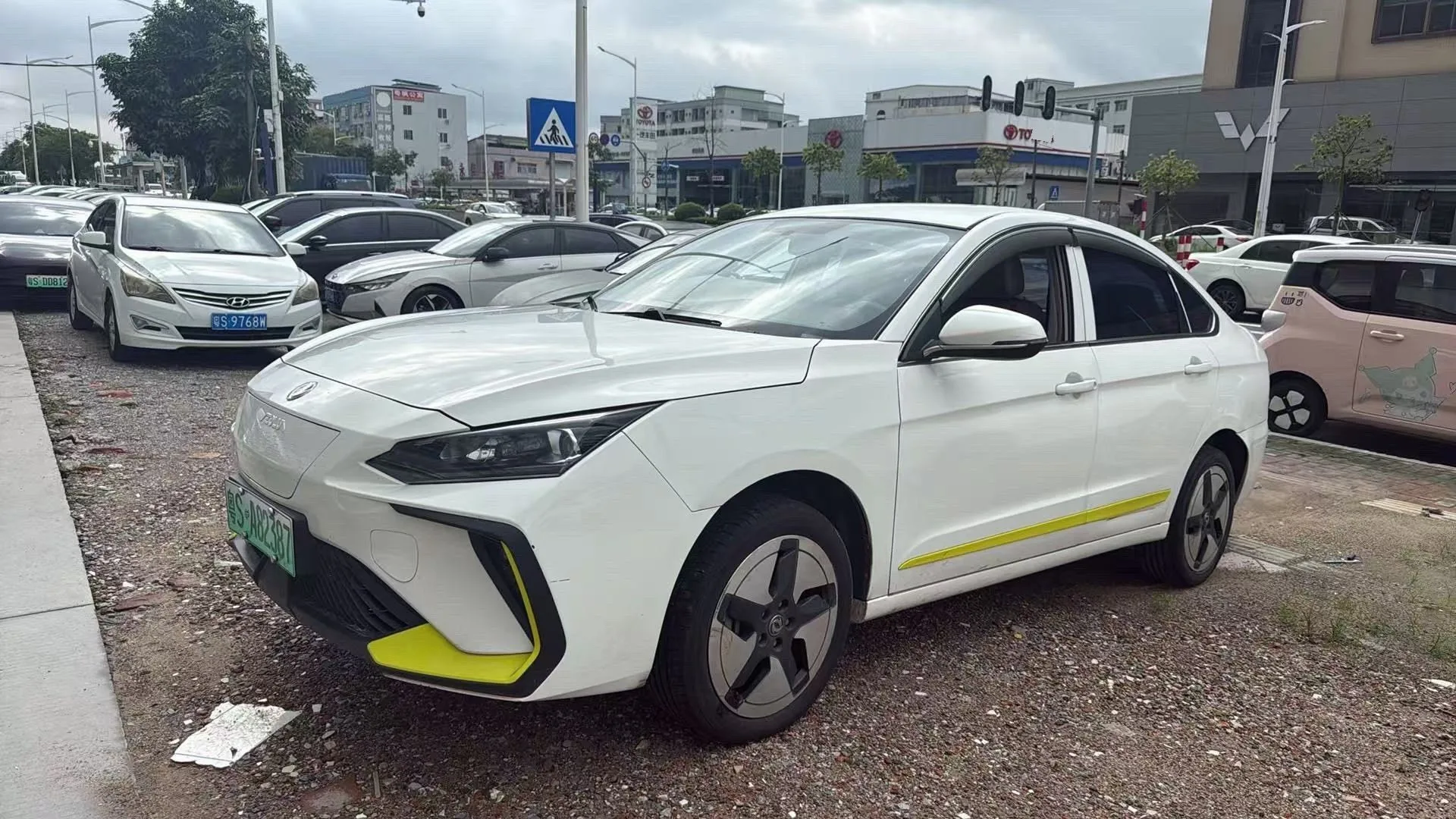 Fengshen 2023 E70 PRO Smart Drive Edition, Automatic Transmission