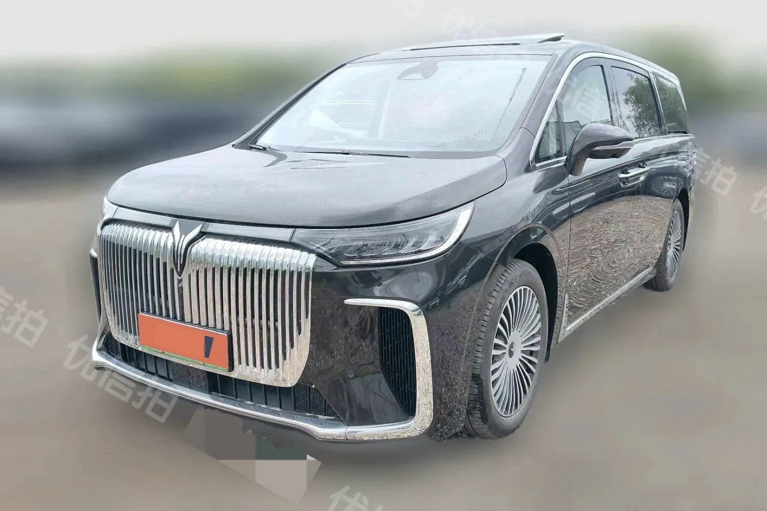 Voyah 2025 Dreamer PHEV 1.5T 4WD Premium Kunpeng Edition Automatic