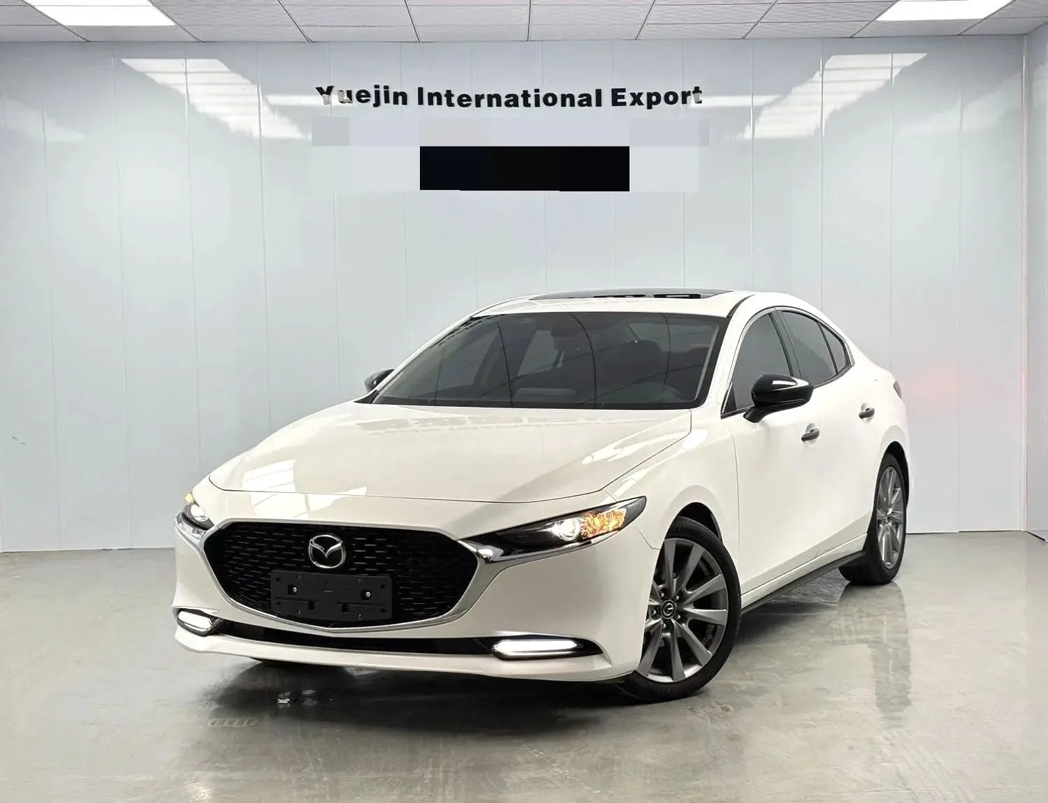 Mazda3 Axela 2022 2.0L Automatic Premium Edition