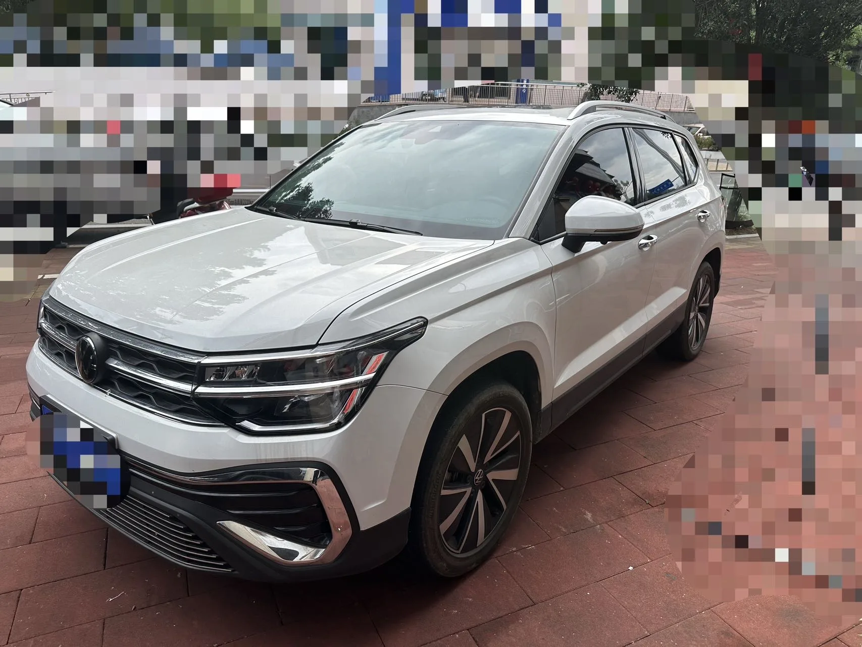 Volkswagen 2024 Touareg 1.5TSI 300TSI Front-Wheel Drive "Jiaoyue" Edition Automatic Transmission