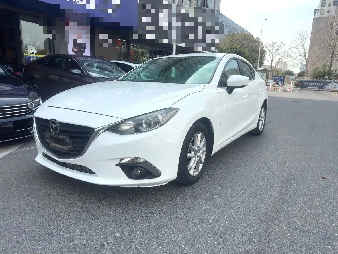 Mazda3 Axela 2016 Sedan 1.5L Automatic Comfort