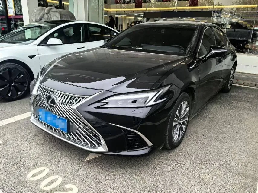 Lexus ES (Imported) 2025 ES300h 2.5 CVT Premium Edition Automatic