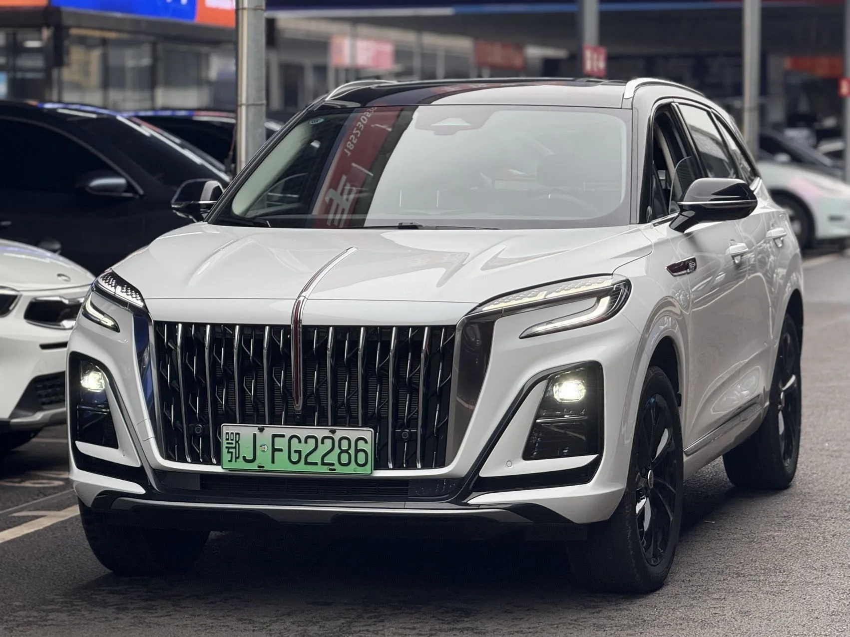 Hongqi 2025 HS3 PHEV 1.5T 117km/h Jinwei PLUS Edition Automatic Transmission