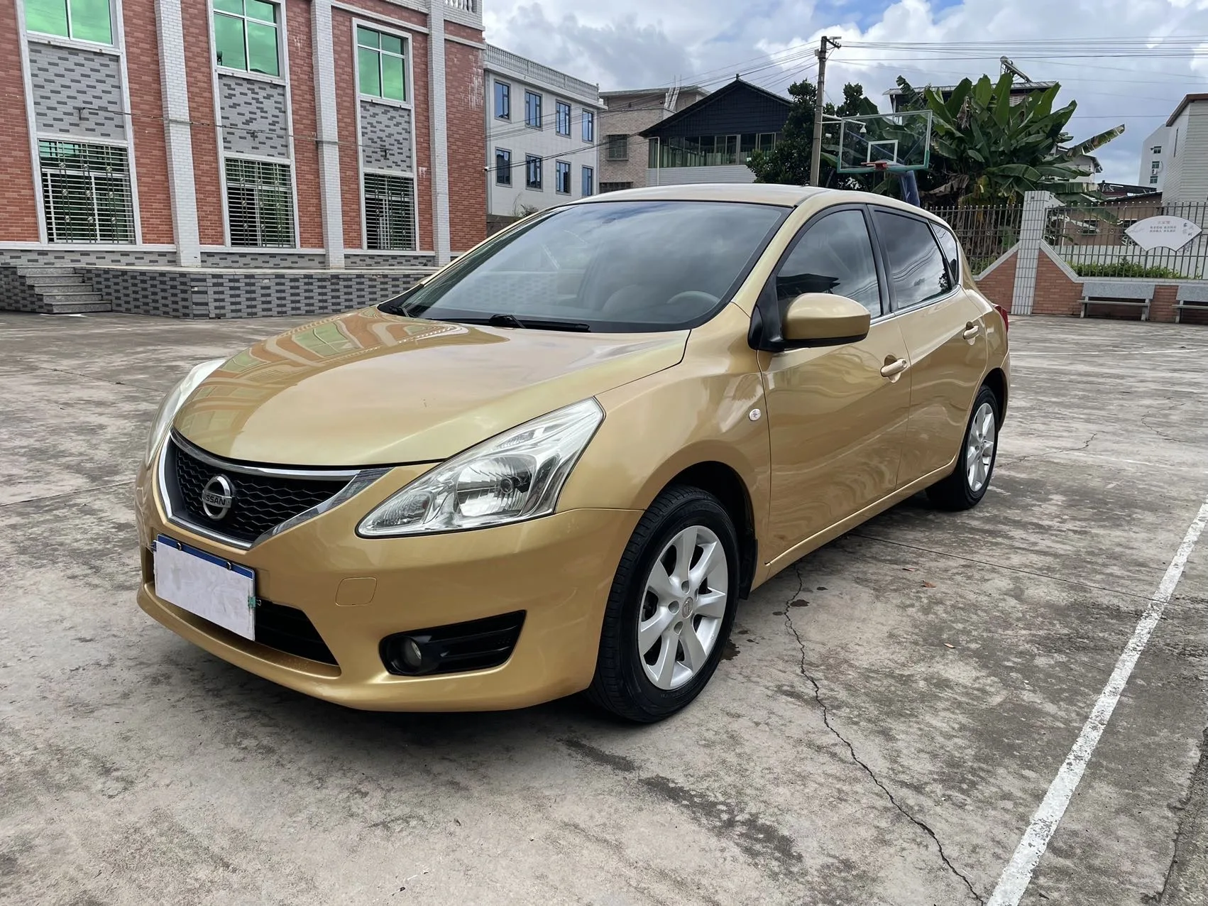 2011 Tiida 1.6L CVT Comfort Model