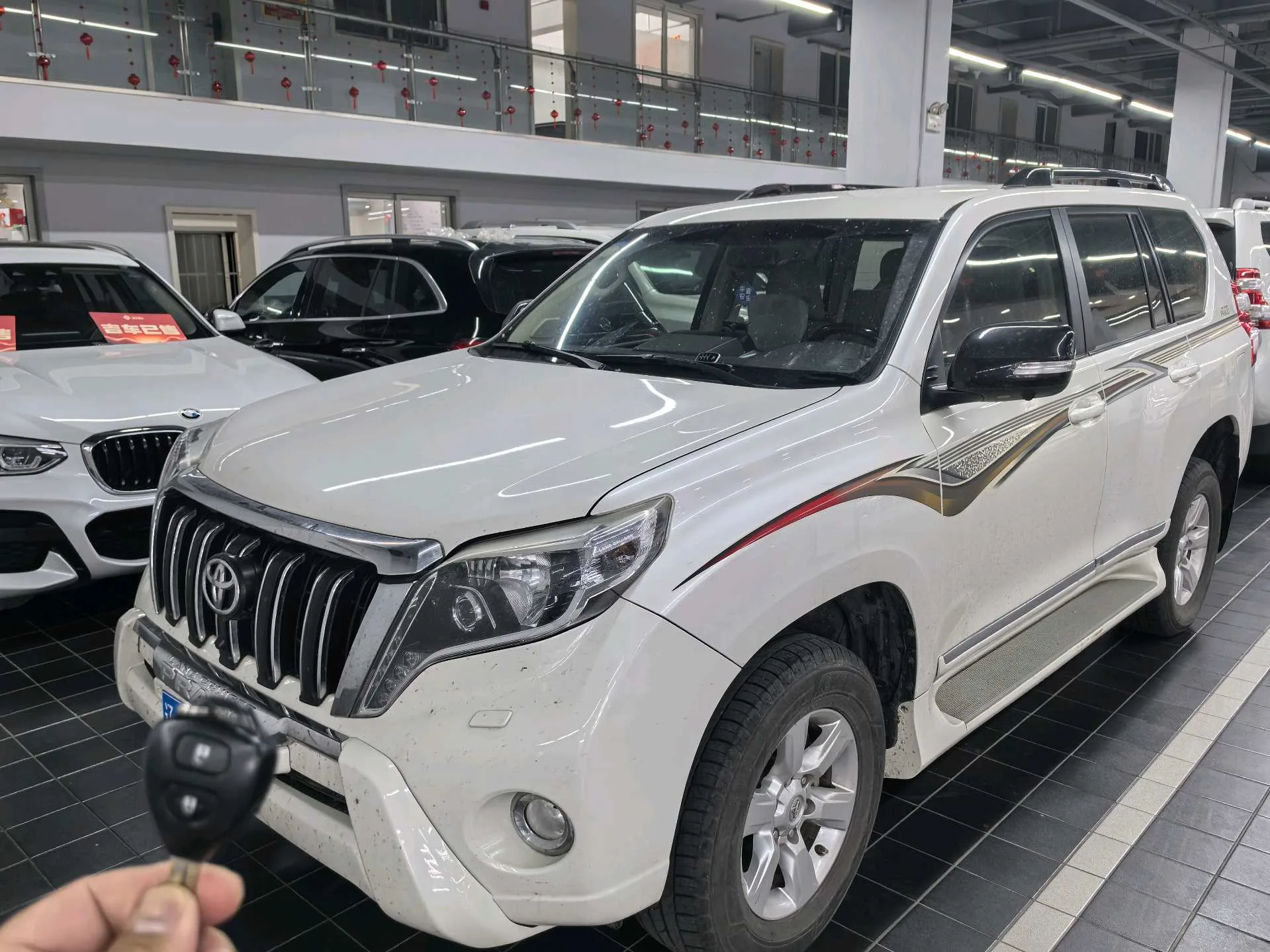 2014 Prado (Imported) 2.7L Automatic Luxury Edition