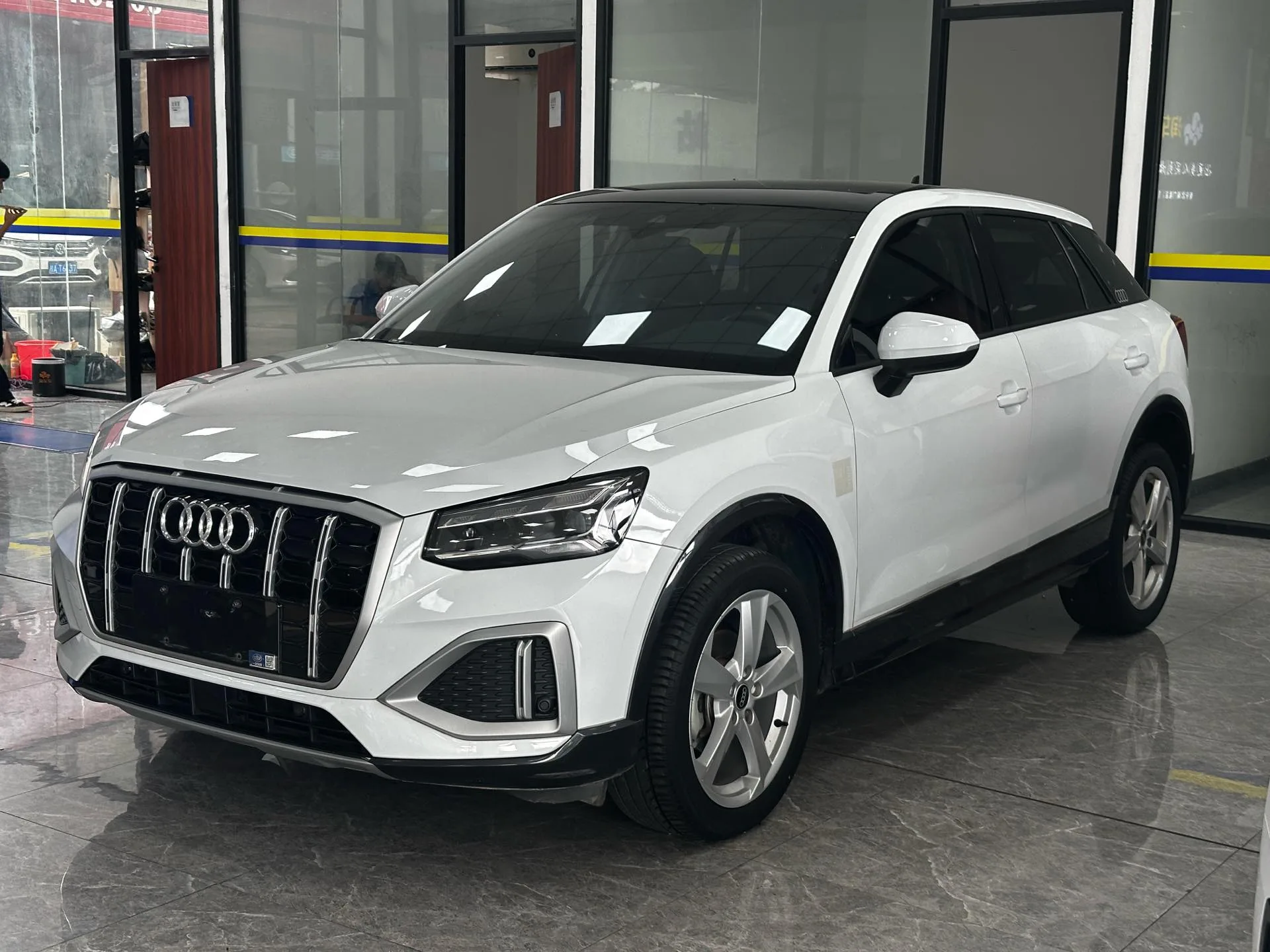 Audi Q2L 2022 35 TFSI Progressive Elegance