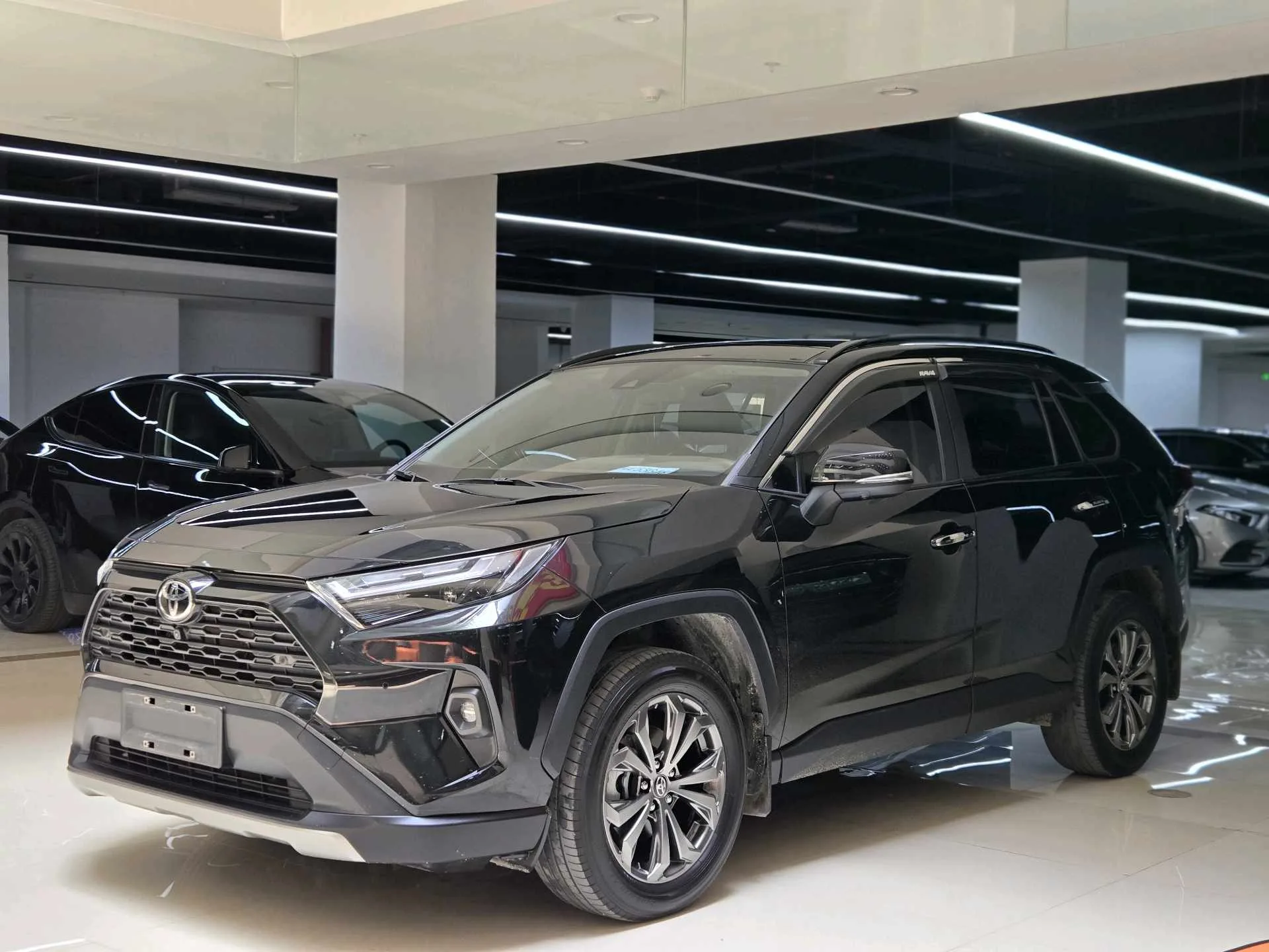 Toyota 2023 RAV4 2.0 CVT 2WD Fashion Plus Edition Automatic