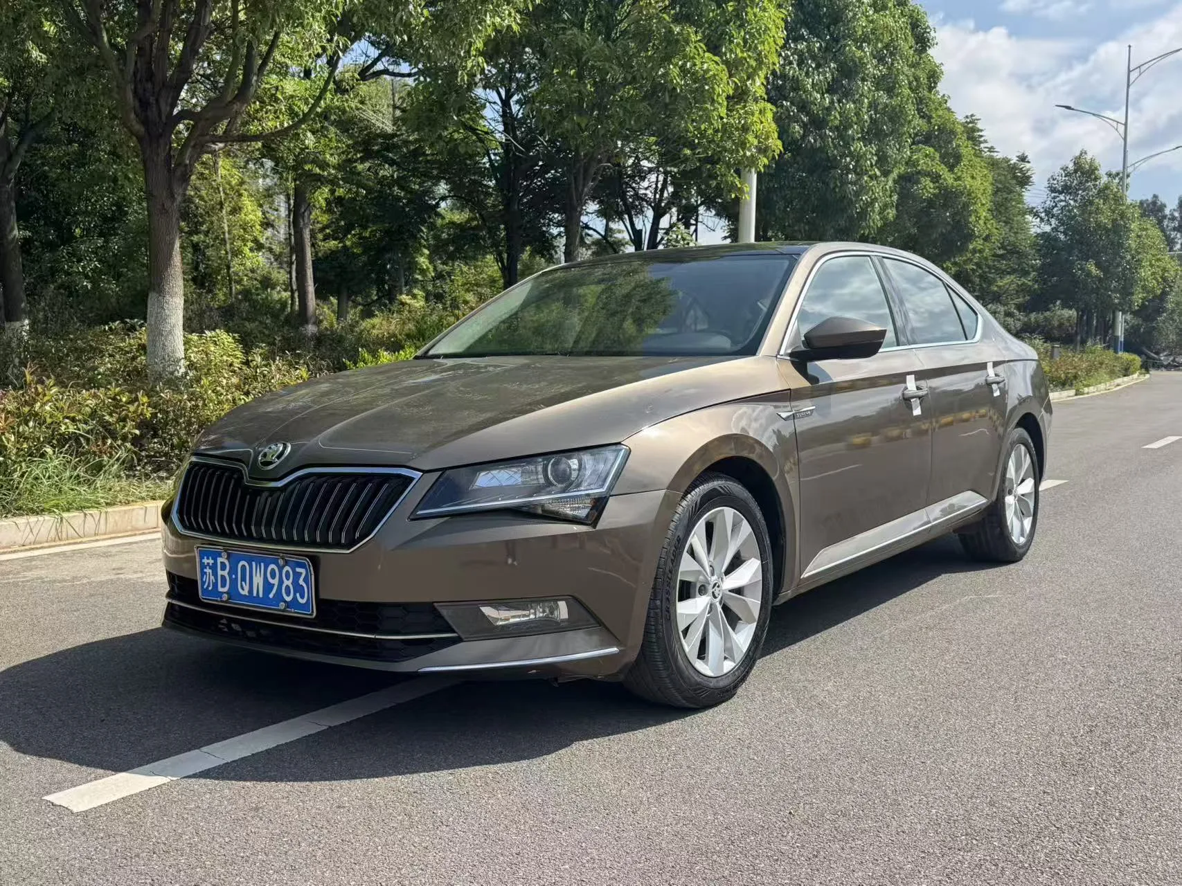 Superb 2016 TSI330 DSG Adventure Edition