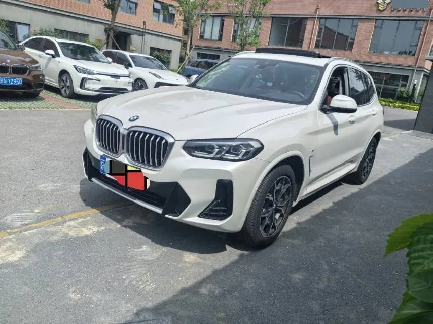 2022 BMW X3 xDrive25i M Sport Package