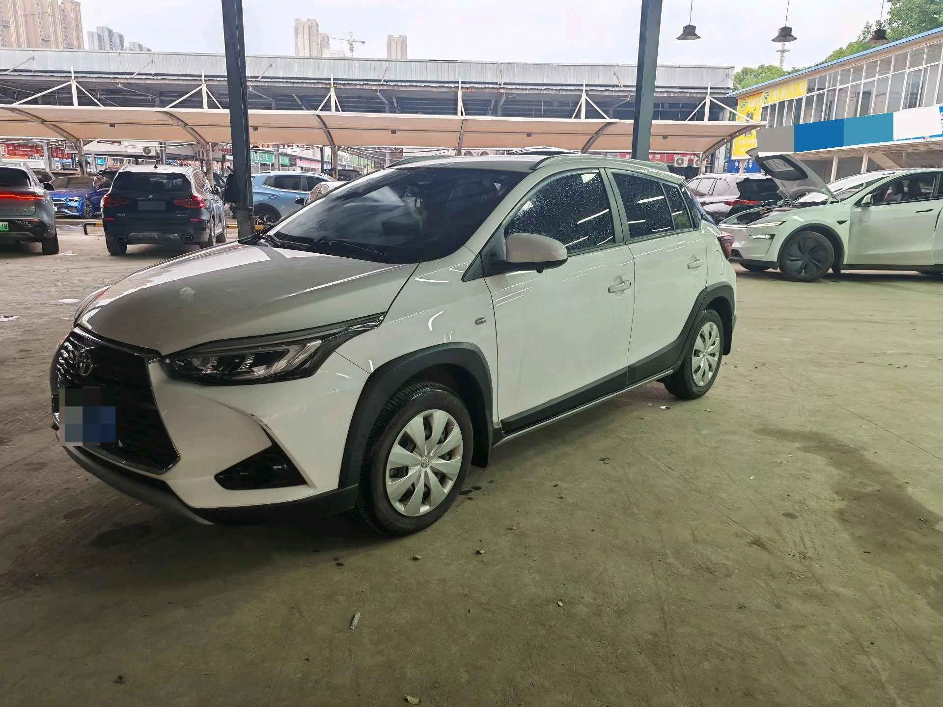 2022 Yaris L Yaris X 1.5L CVT Leading PLUS Edition