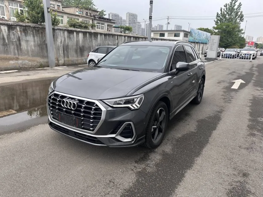Audi 2023 Q3 1.4TFSI 35TFSI Fashion Dynamic Automatic