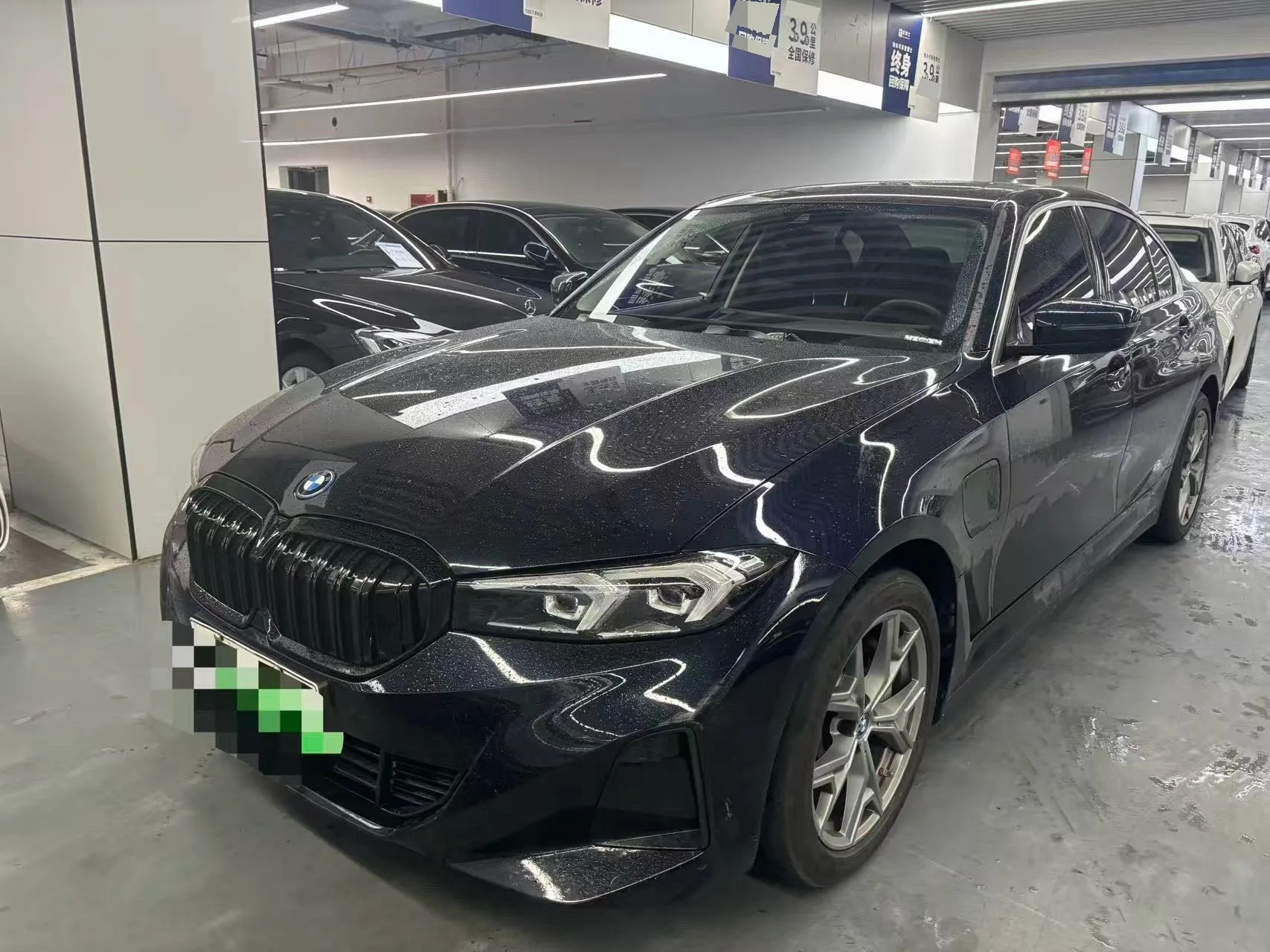 BMW 2024 i3 eDrive 35L Automatic