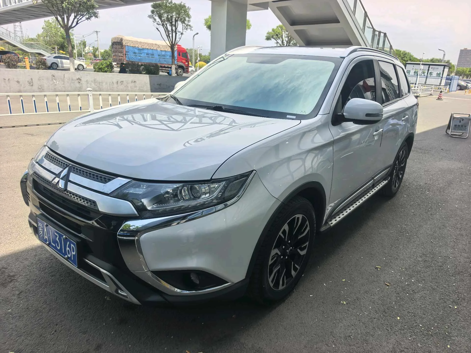 2019 Outlander 2.0L 2WD Comfort Edition, 5-seater, China V