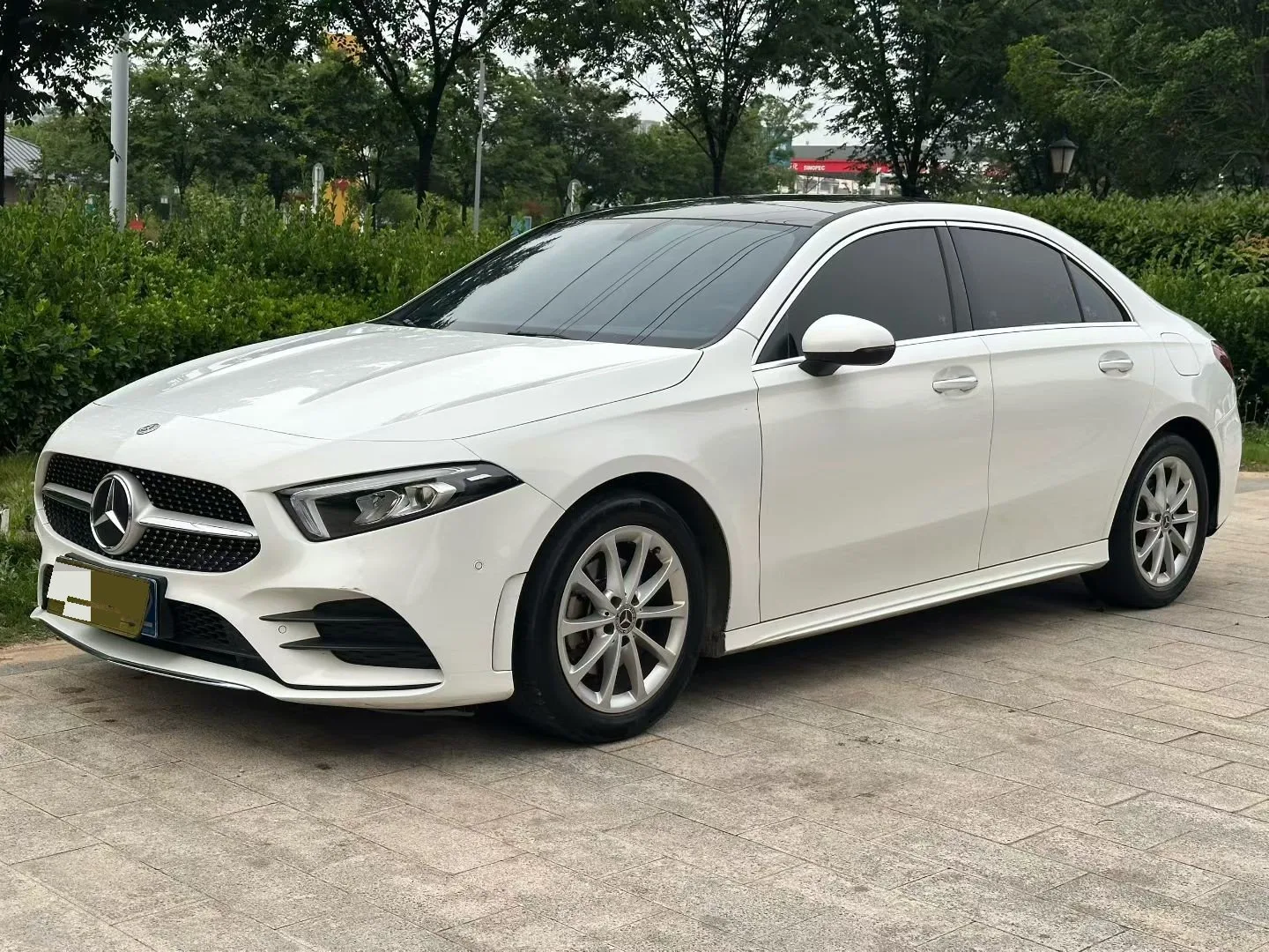 Mercedes-Benz A-Class 2021 A 200 L Sport Sedan Fashion Edition