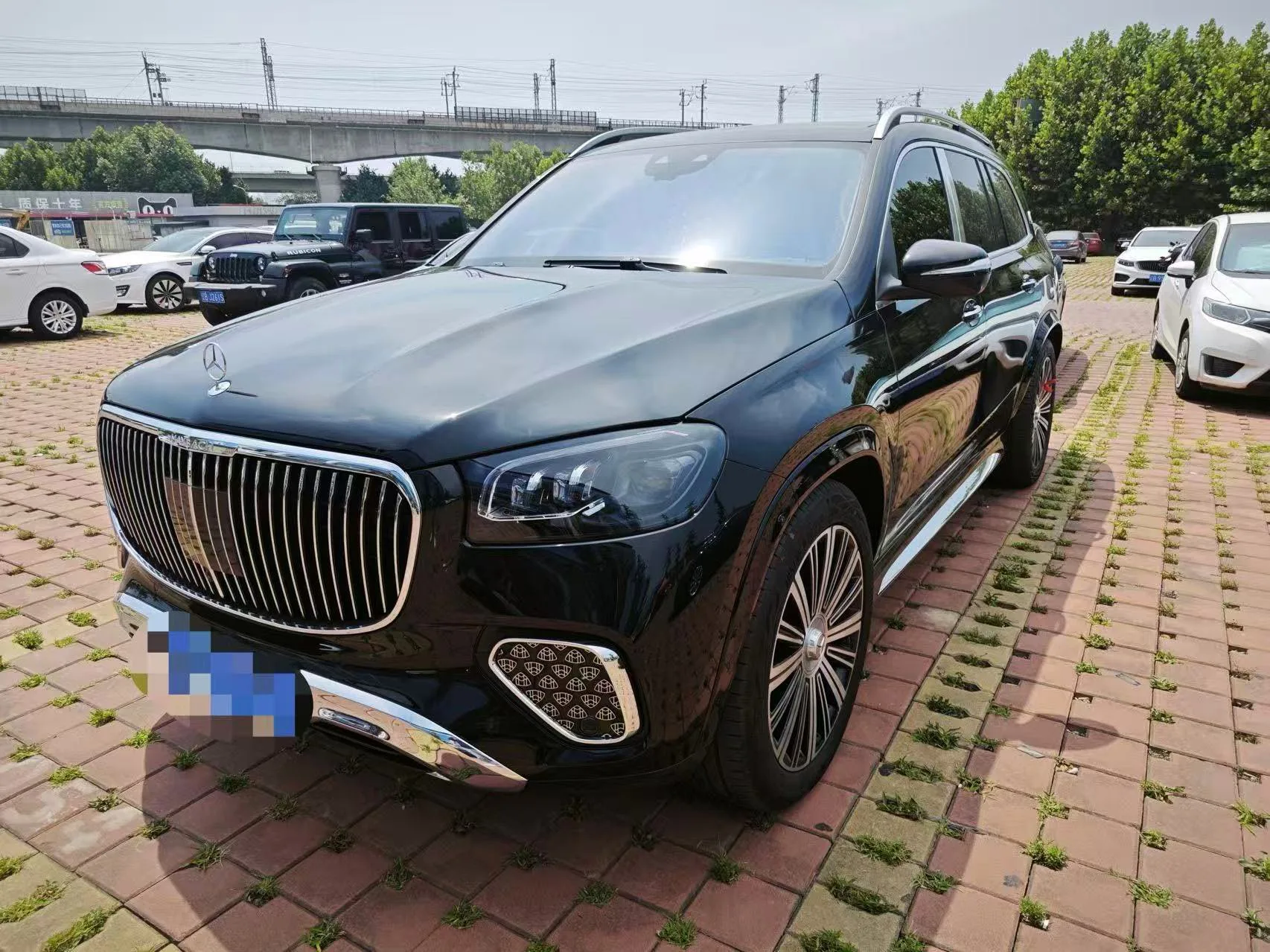 Mercedes-Benz Maybach (Imported) 2025 GLS 480 4MATIC 48V 3.0T Automatic Transmission