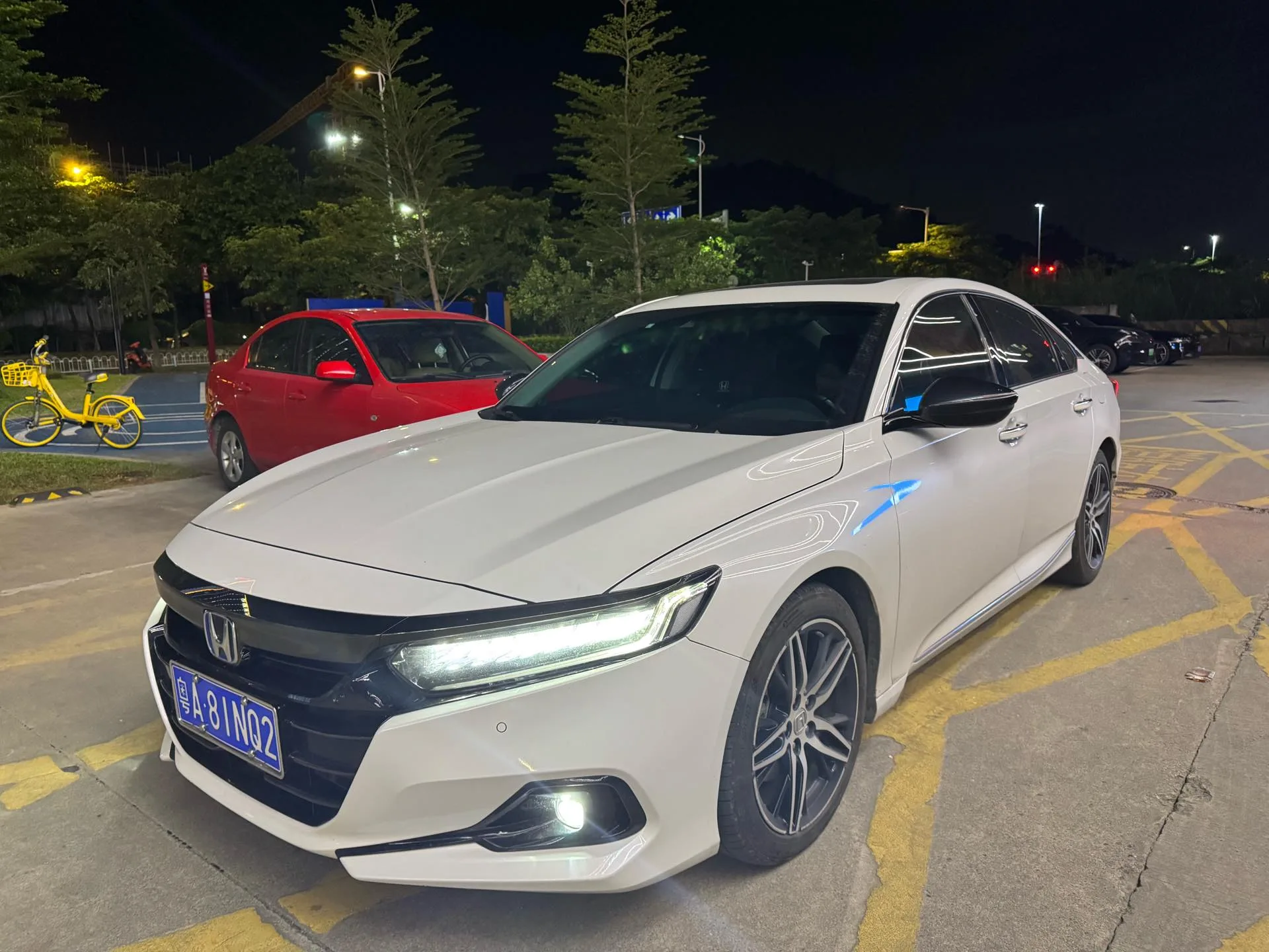 2022 Honda Accord Hybrid 2.0L Phantom Night Edition