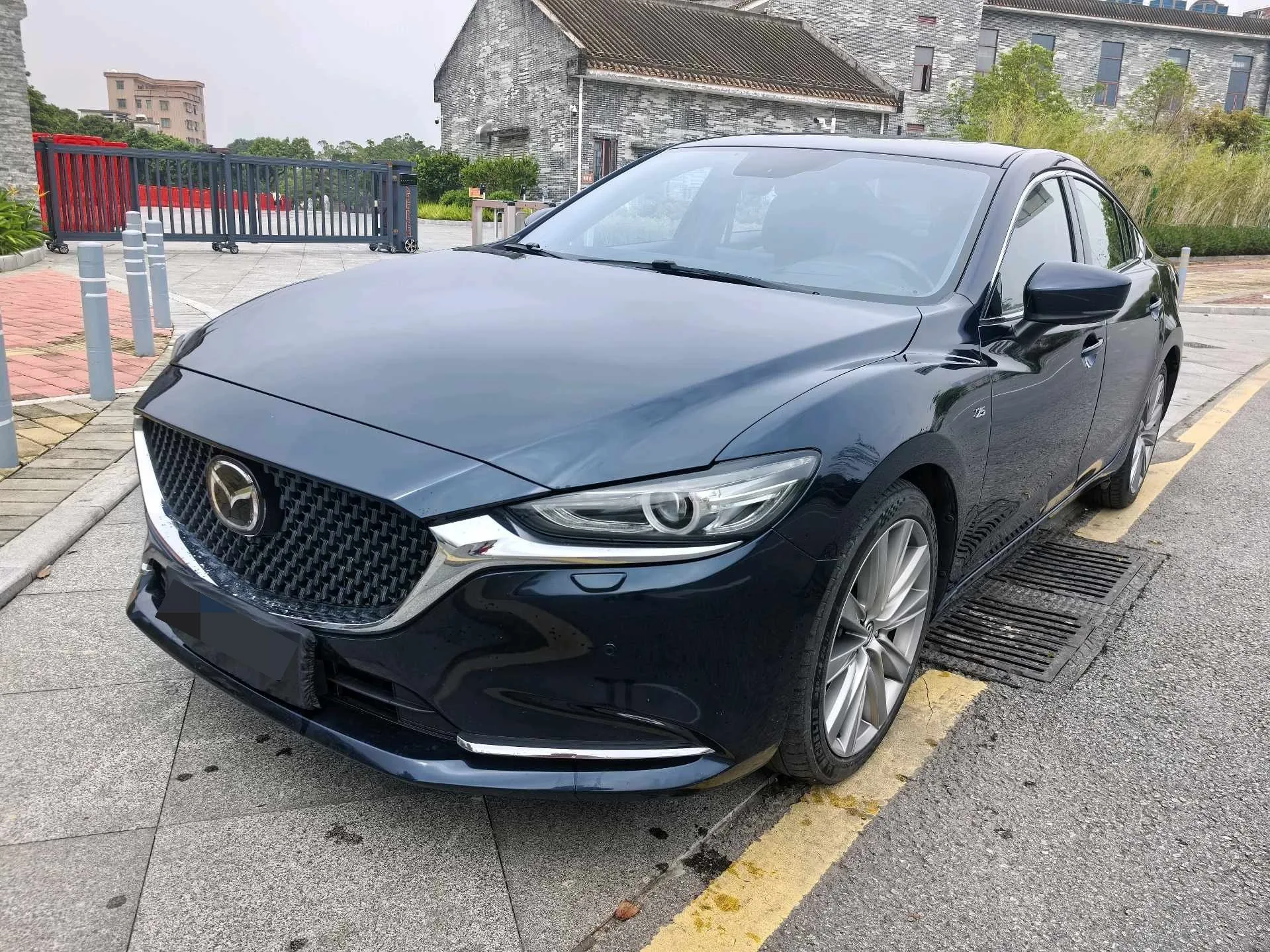 Mazda6 Atenza 2020 2.5L Blue Sky Premium Edition