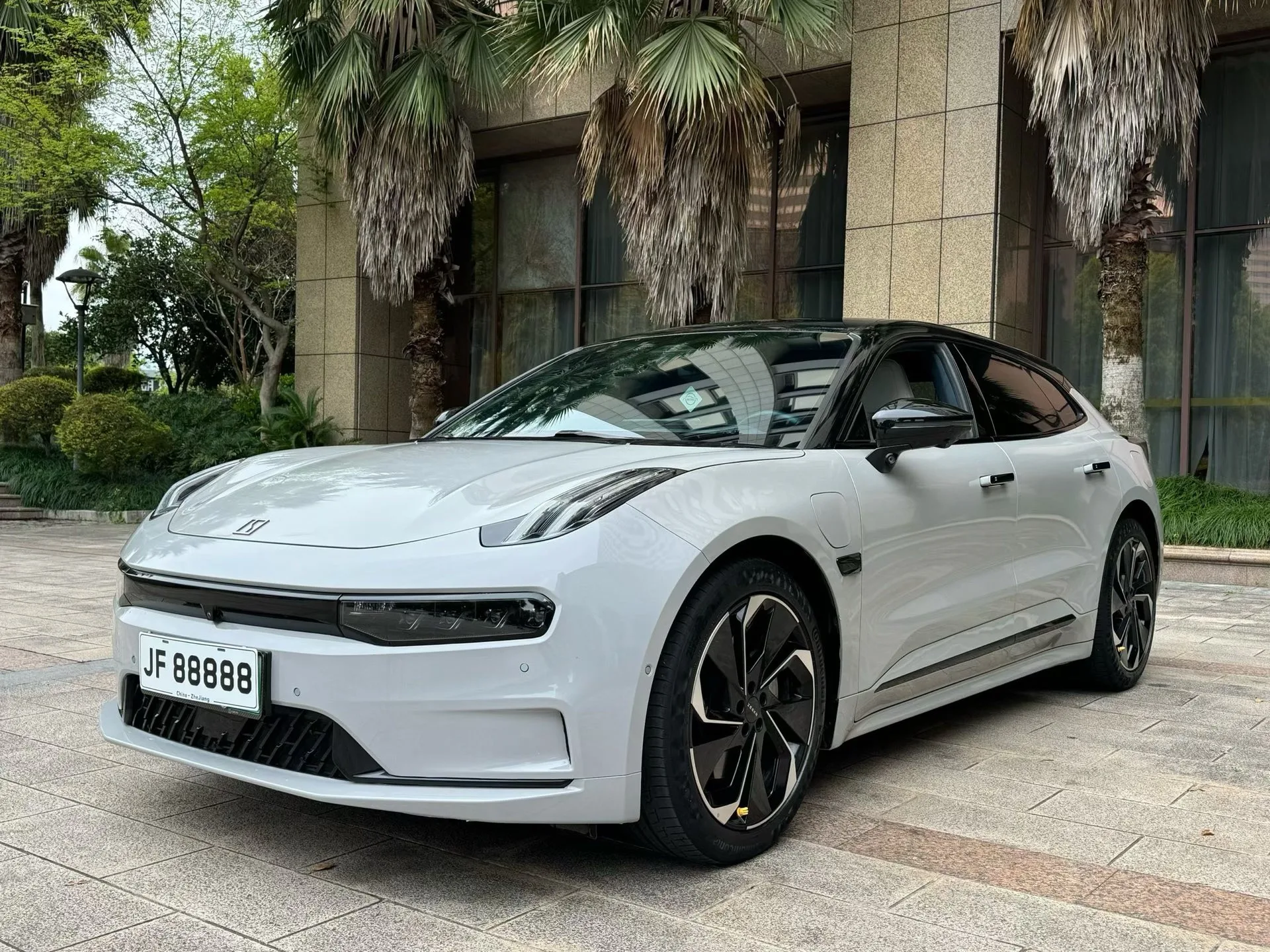 2021 ZEEKR 001 Long Range Dual Motor WE Edition