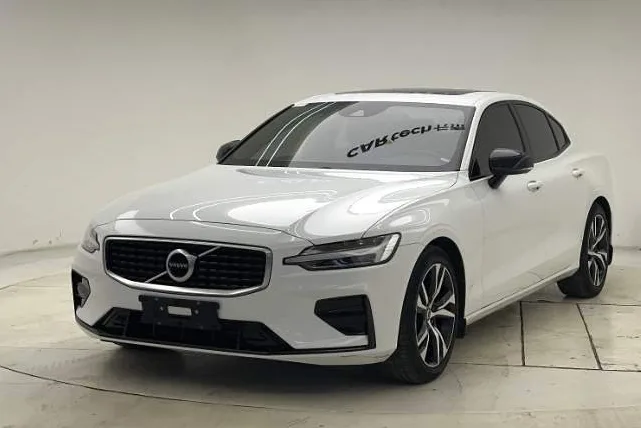 2020 Volvo S60 T4 Smart Range Sport Edition