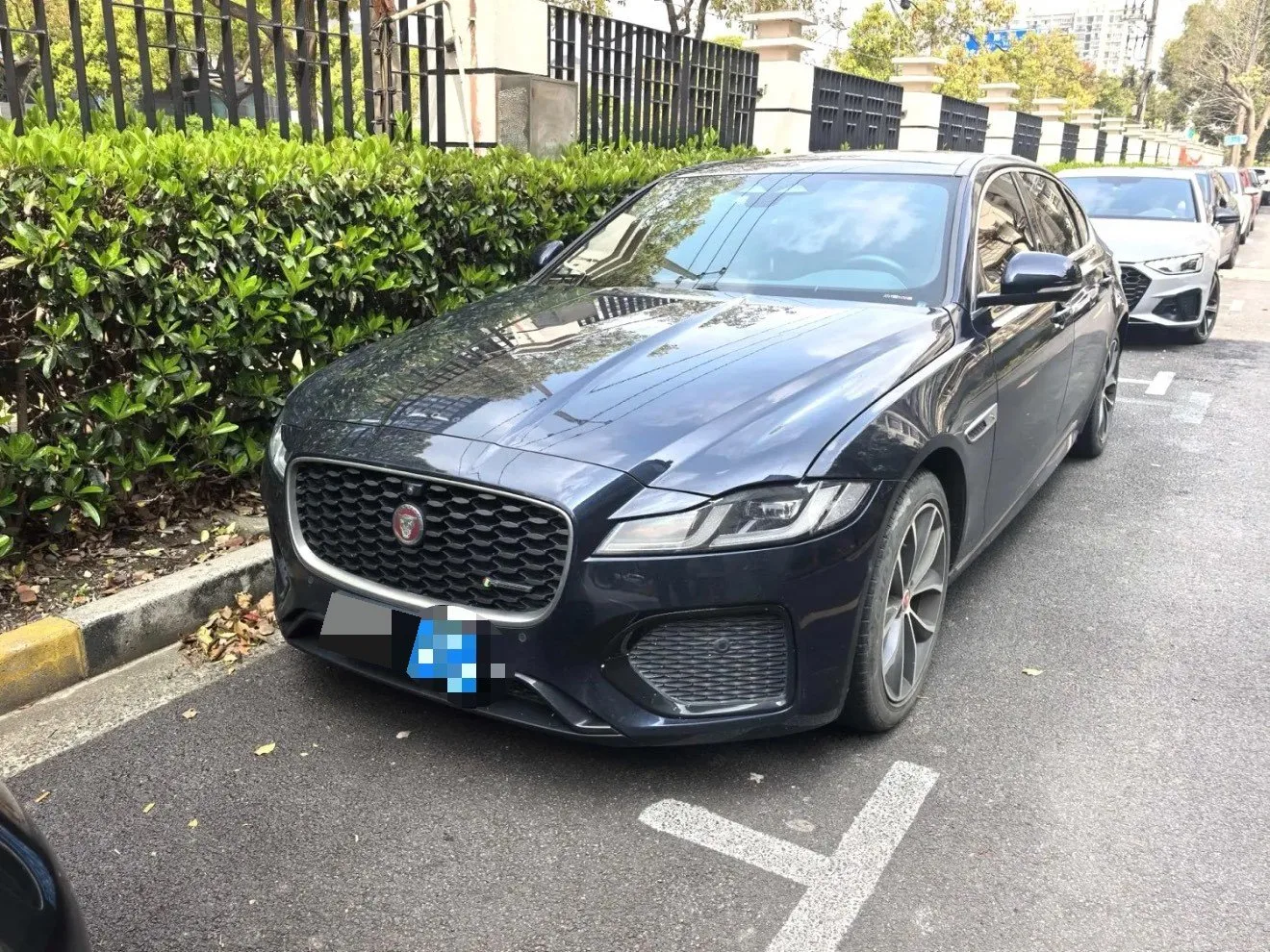 2022 Jaguar XFL 2.0T P250 2WD Elite Sport Edition