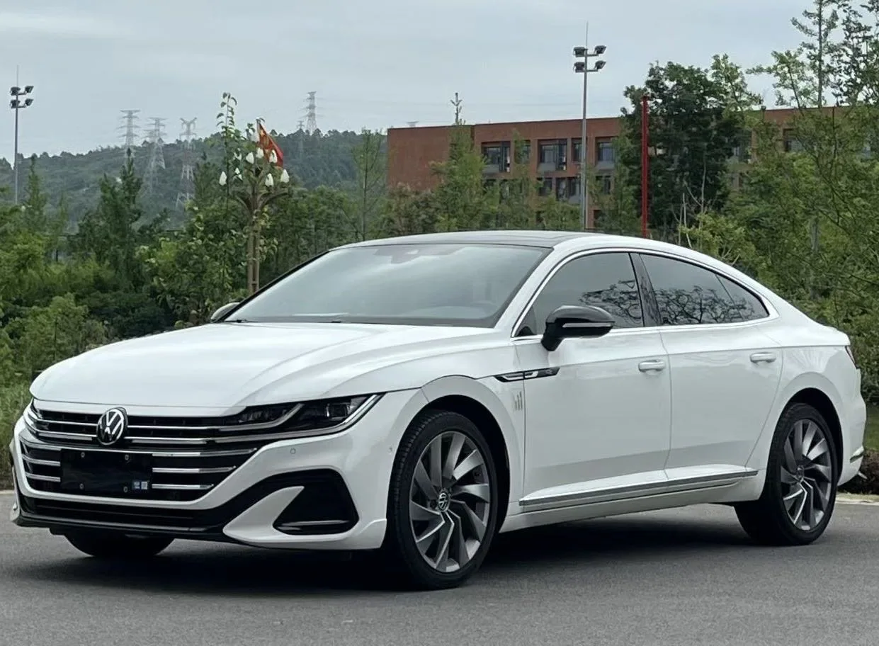 FAW-Volkswagen CC 2023 380TSI Striking Edition