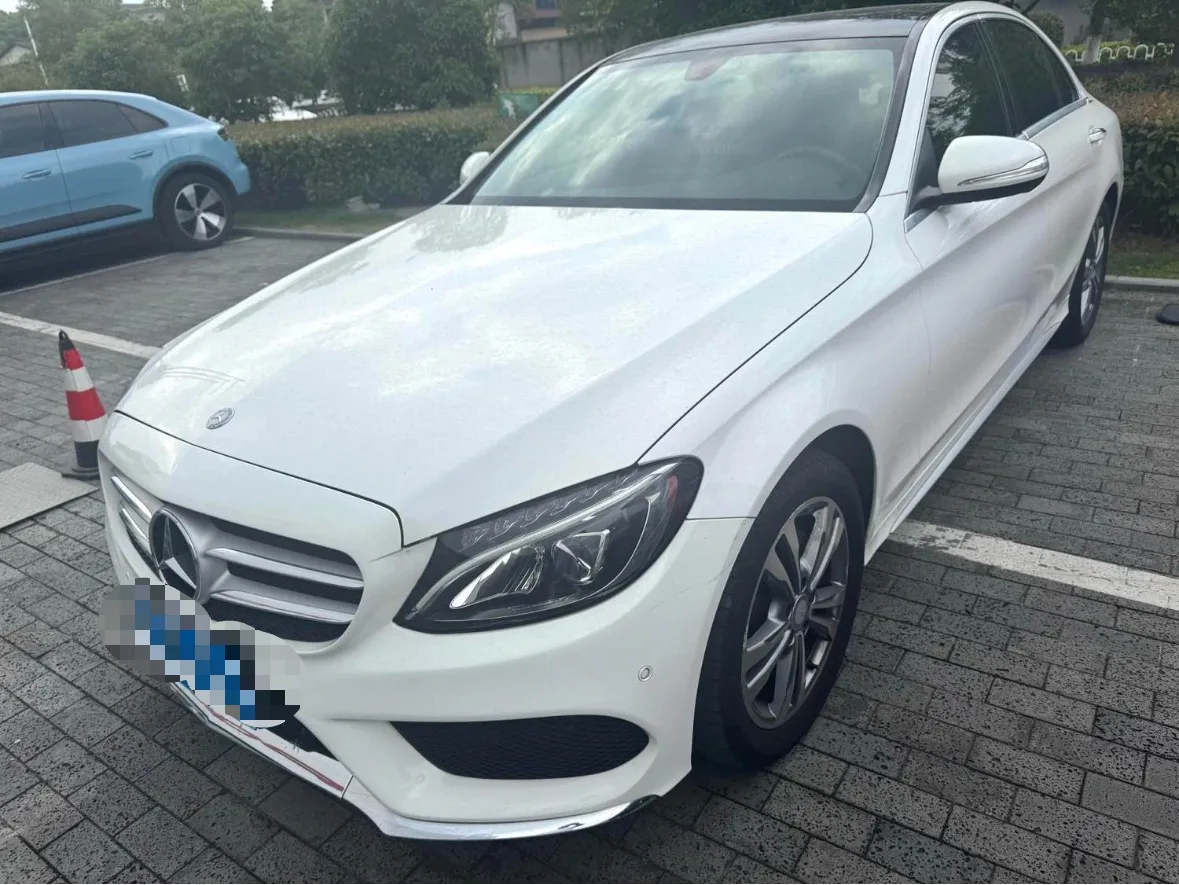 2016 Mercedes-Benz C-Class C 200 L Sport