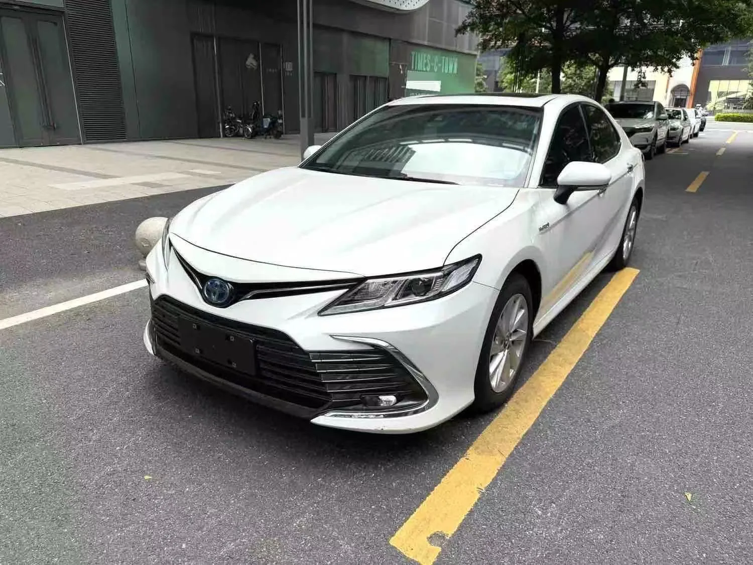 2023 Toyota Camry Hybrid 2.5 HGVP CVT Leading Edition Automatic