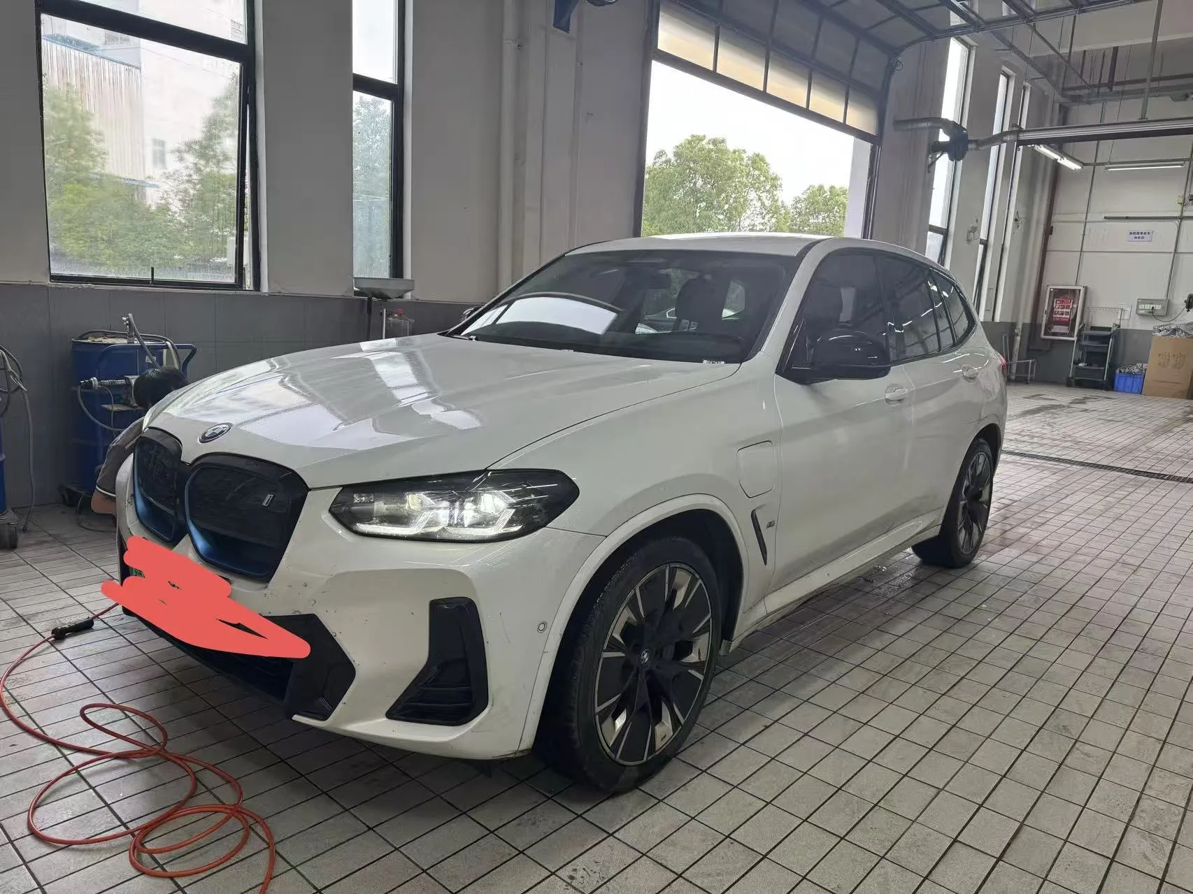 BMW iX3 2022 Leading Edition