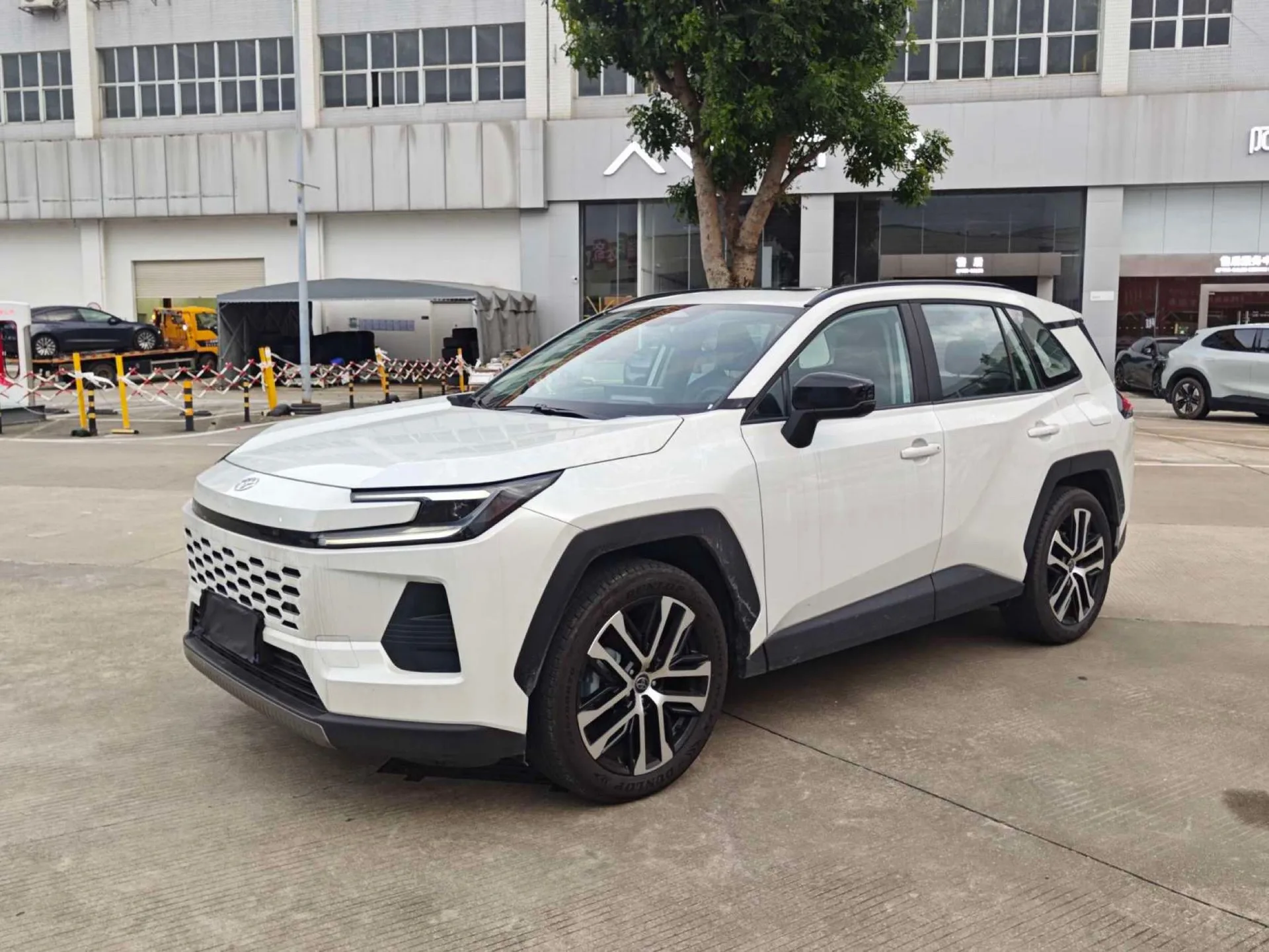 Toyota 2026 Wildlander Hybrid 2.0 CVT Intelligent Electric Hybrid PRO+ Automatic