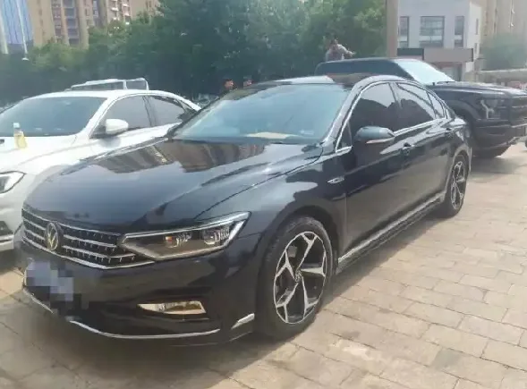 2022 Volkswagen Passat 330TSI DSG Basic Model