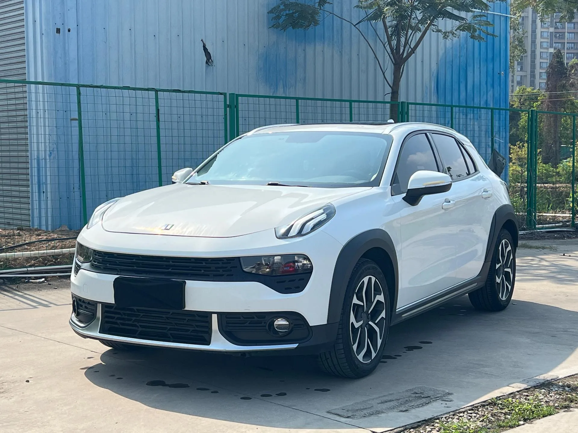 Lynk & Co 02 2018 Model Year 1.5T DCT FWD Sport Edition, China V Emission Standard