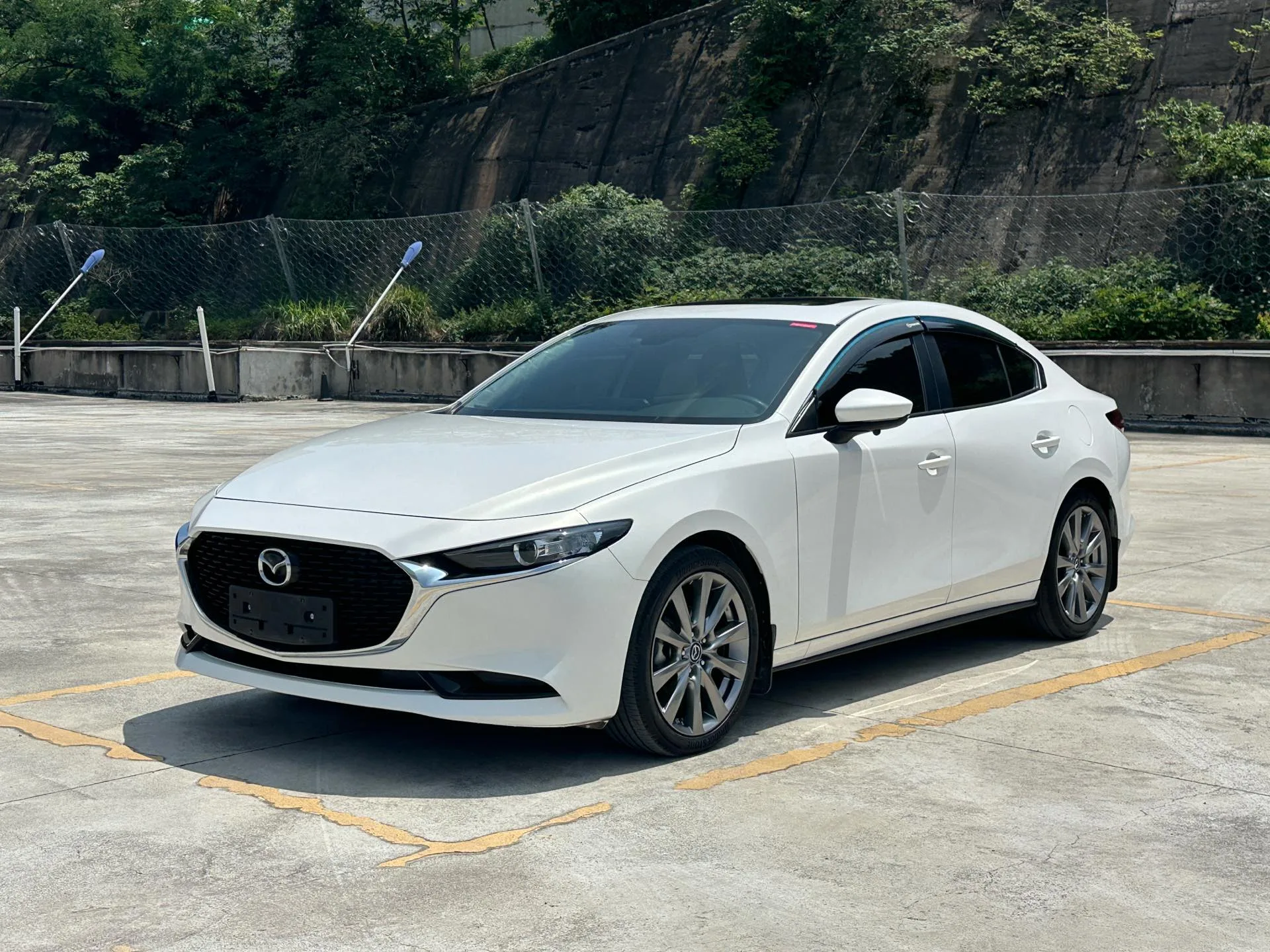 Mazda3 Axela 2021 2.0L Automatic Premium Edition