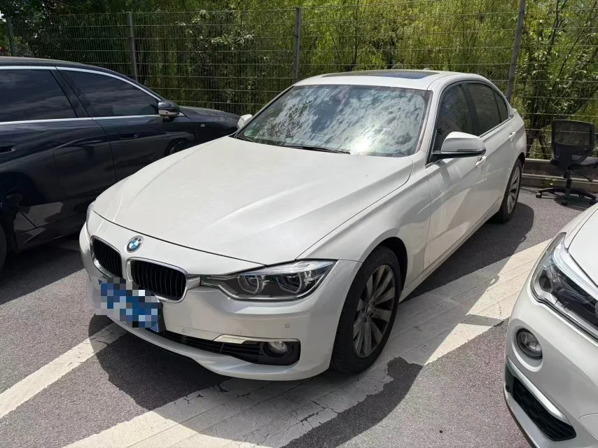 2017 BMW 3 Series 318i Fashion Edition