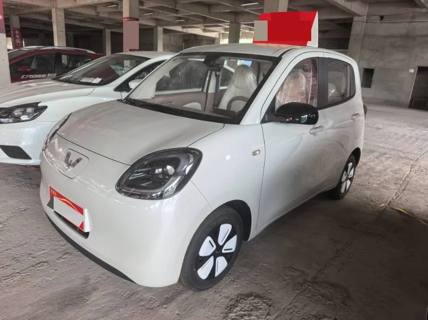 Wuling 2025 Hongguang MINI EV Four-Door Premium Edition Automatic