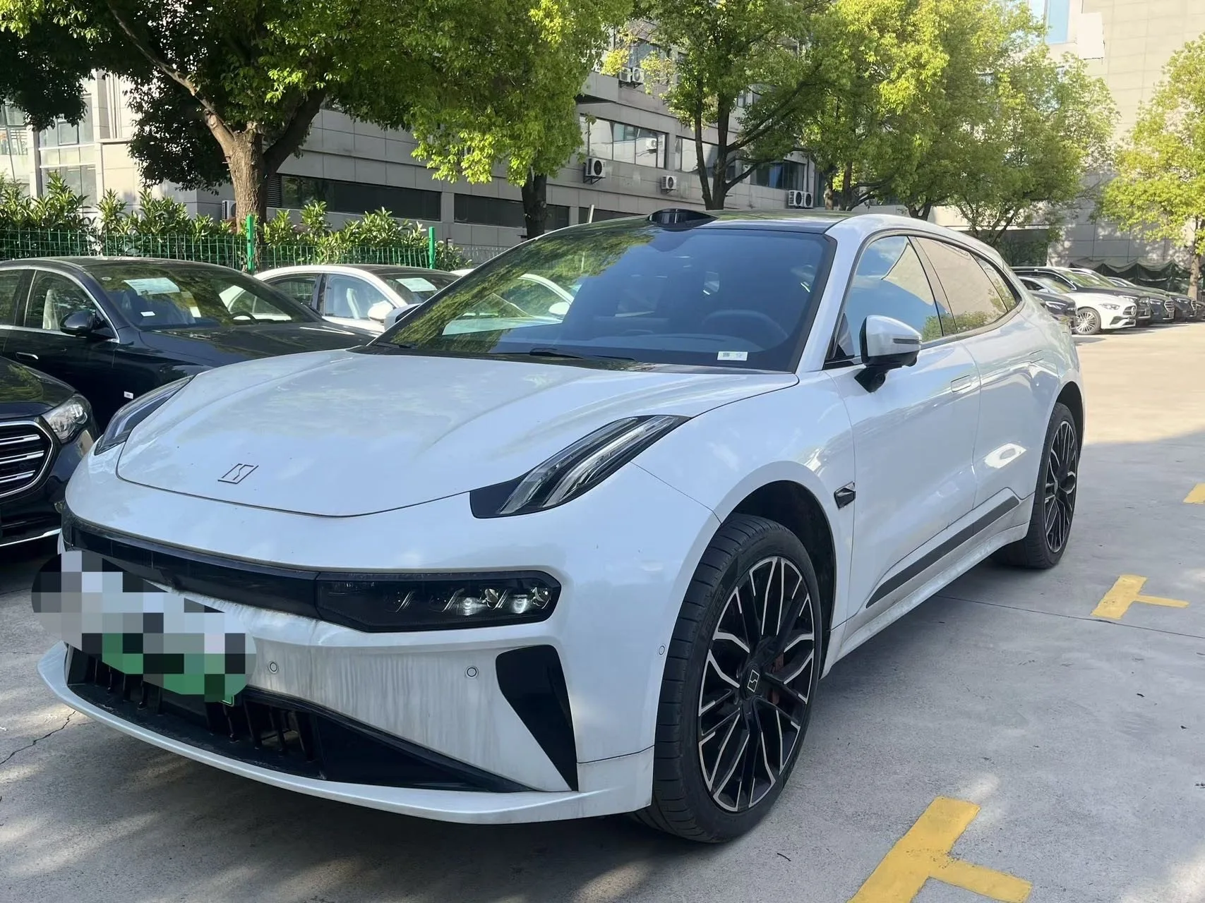 Zeekr 2025 Model Year Zeekr 001 YOU Edition 100kWh AWD Automatic Transmission