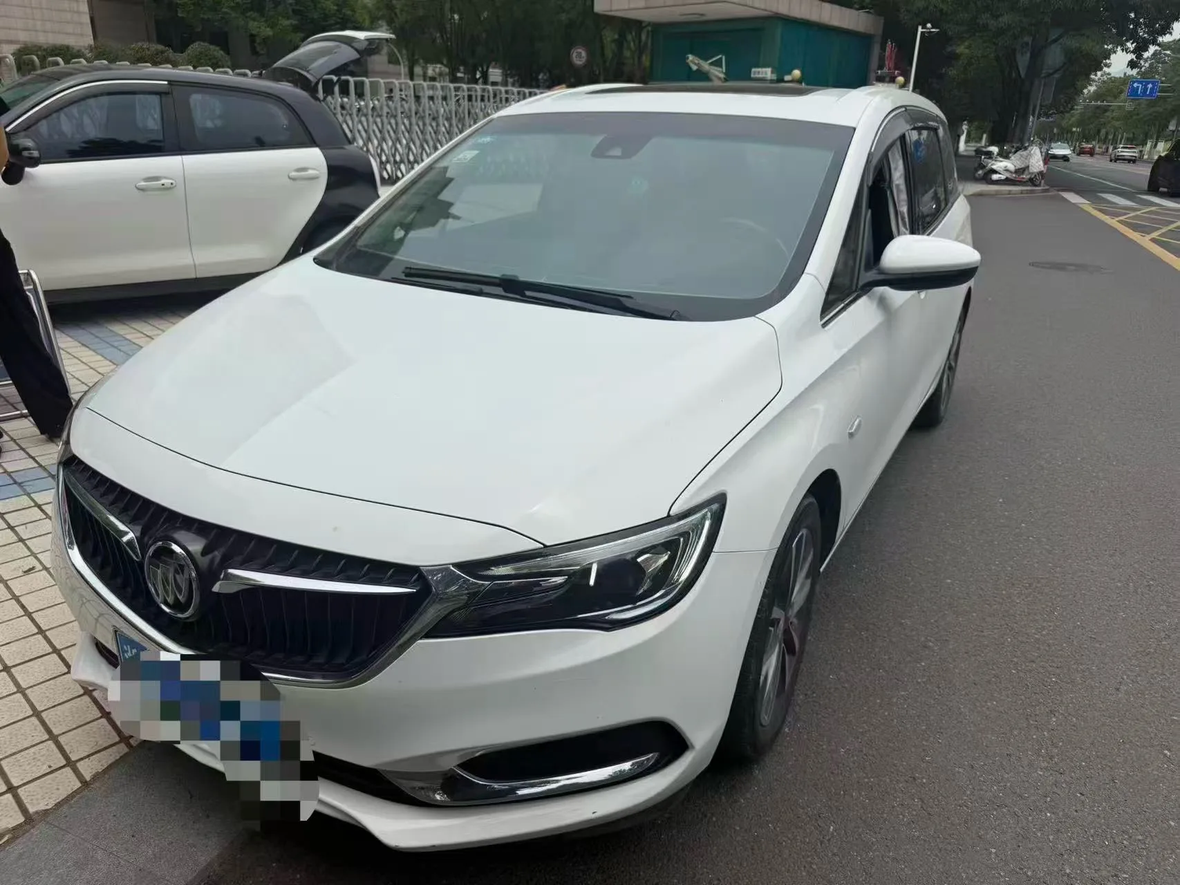 2018 Buick GL6 18T 6-Seater Premium Edition