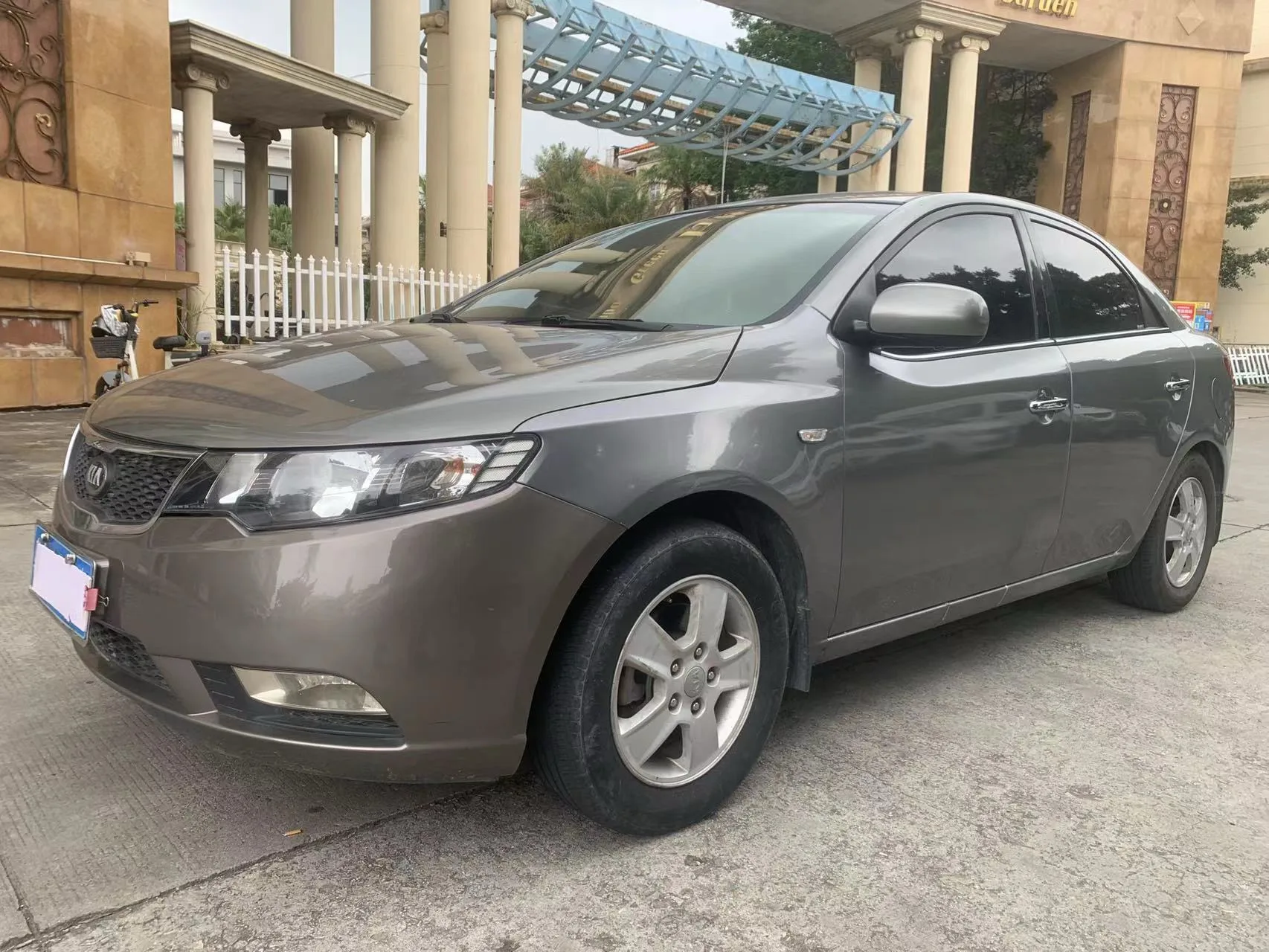 2012 Forte 1.6L AT GLS Commemorative Edition
