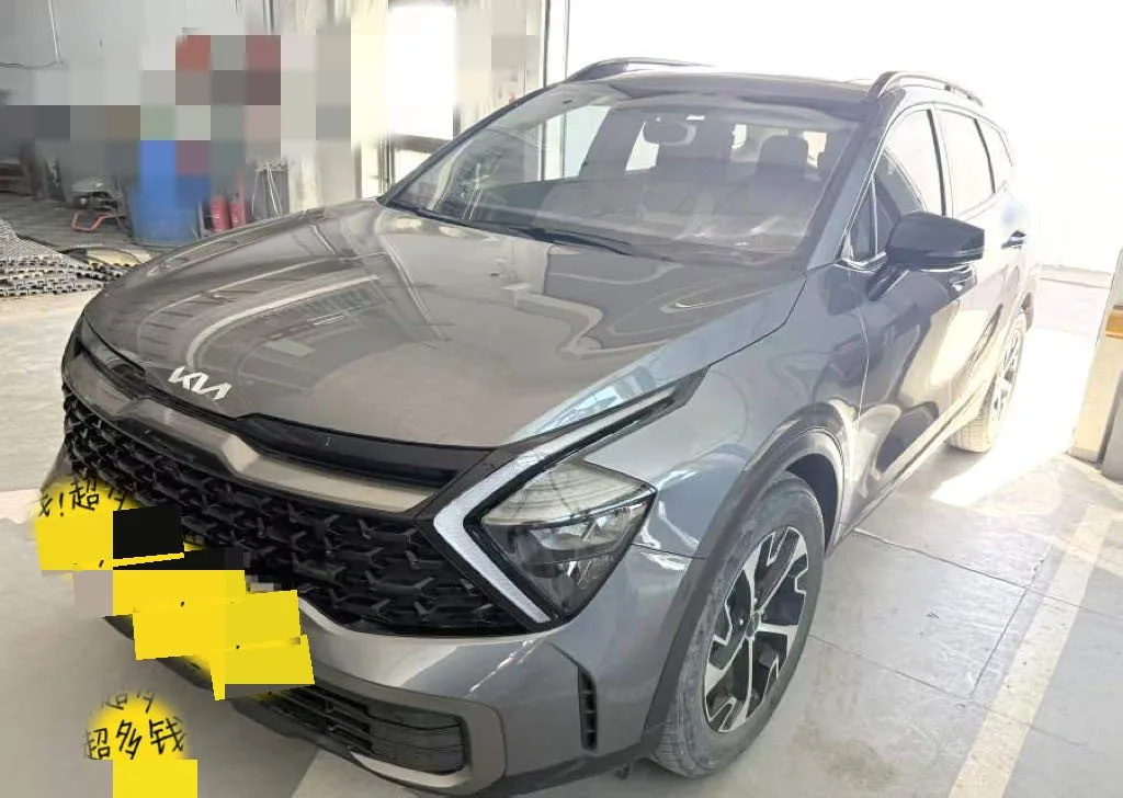 Lion Platinum Explorer 2023 2.0L HEV FWD Premium Edition